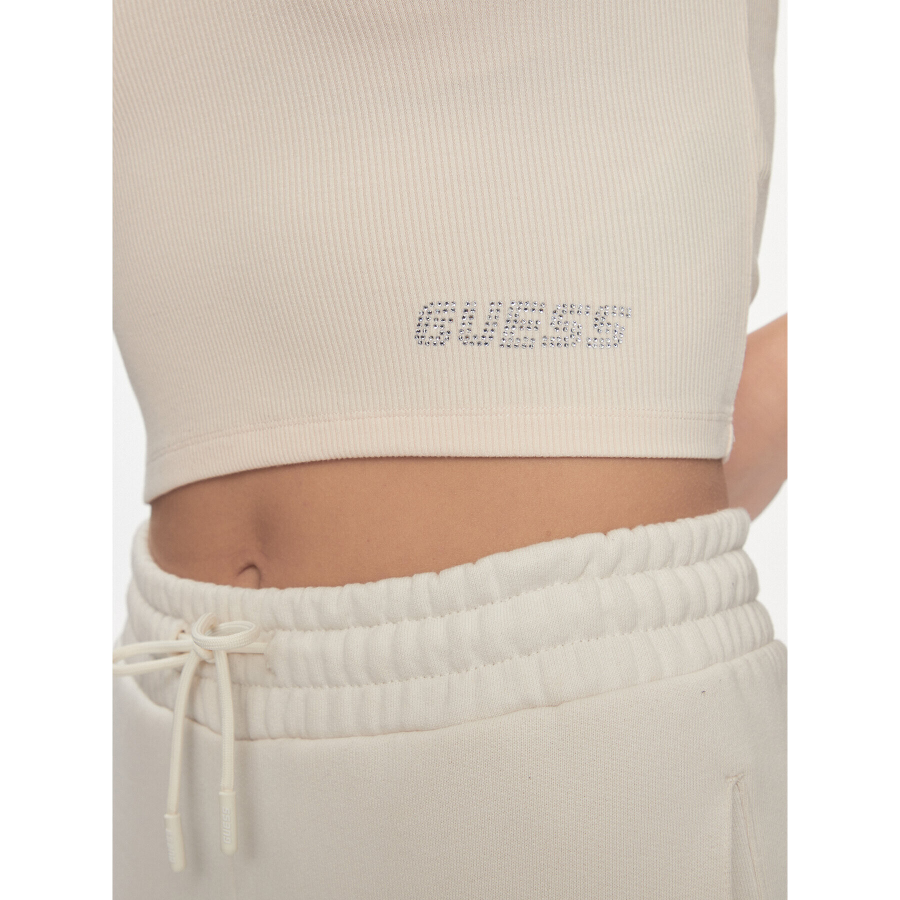 Guess Тишърт Edie V4RP10 K8RT2 Бежов Regular Fit - Pepit.bg