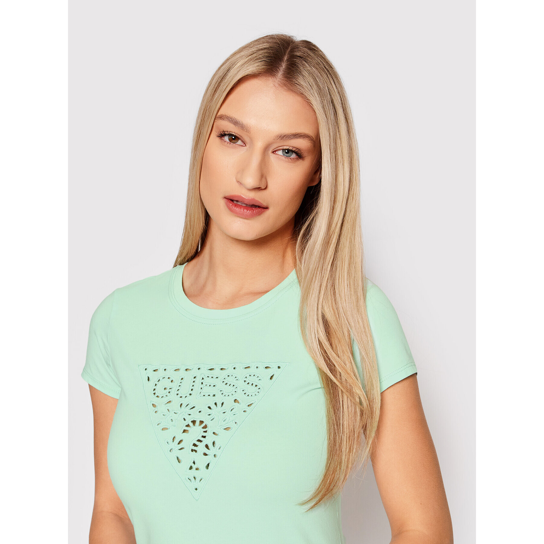 Guess Тишърт Eyelet W2GI31 KA0Q1 Зелен Regular Fit - Pepit.bg