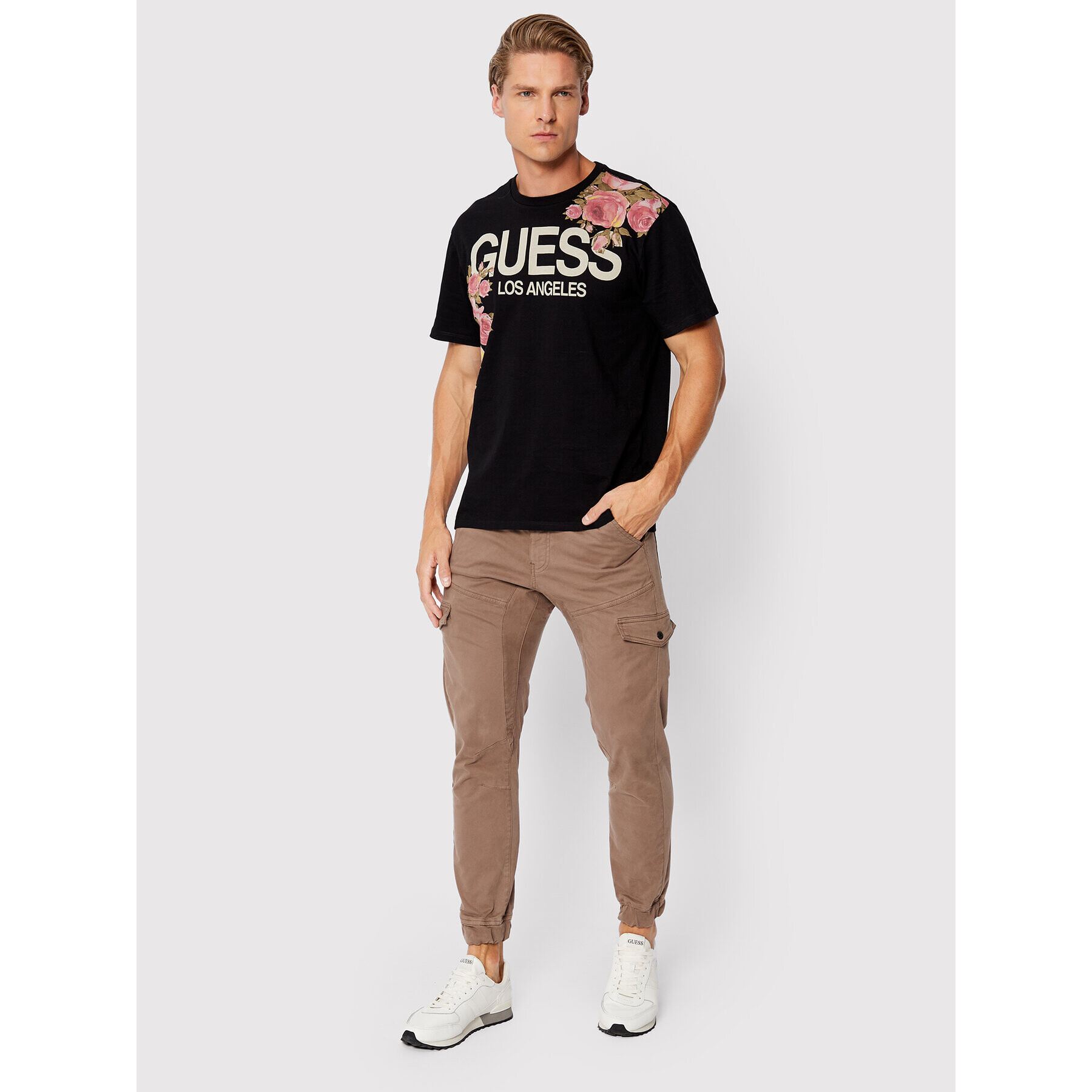 Guess Тишърт Floral Logo M2BI75 K9RM3 Черен Regular Fit - Pepit.bg