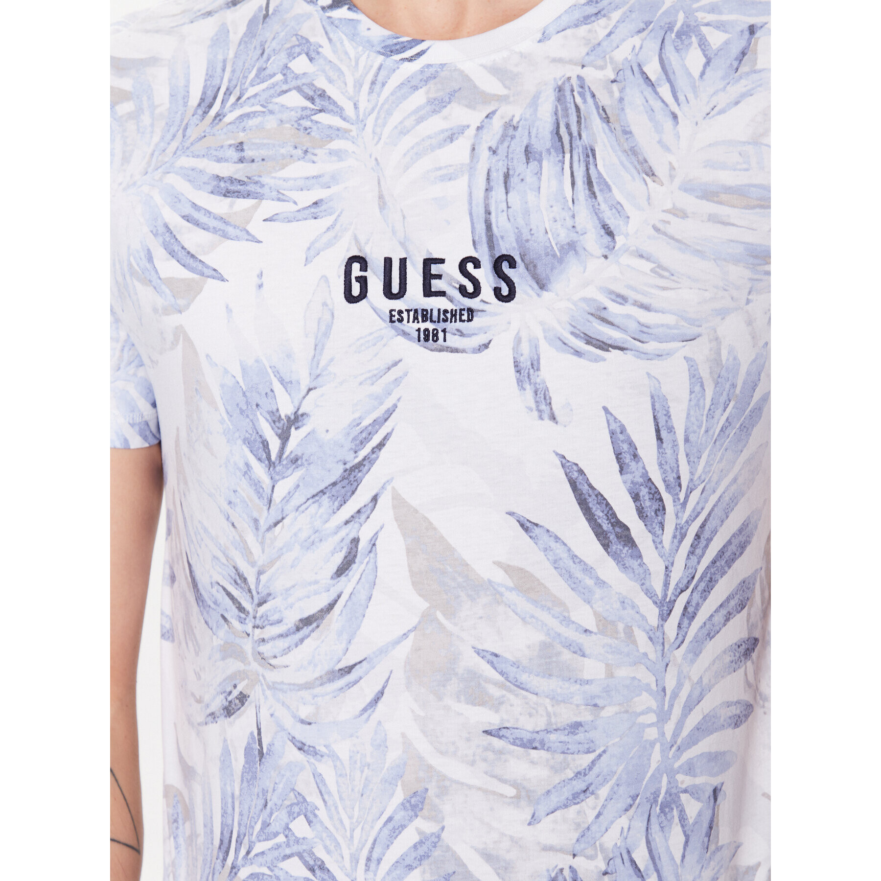 Guess Тишърт Foliage M3GI27 I3Z14 Син Slim Fit - Pepit.bg