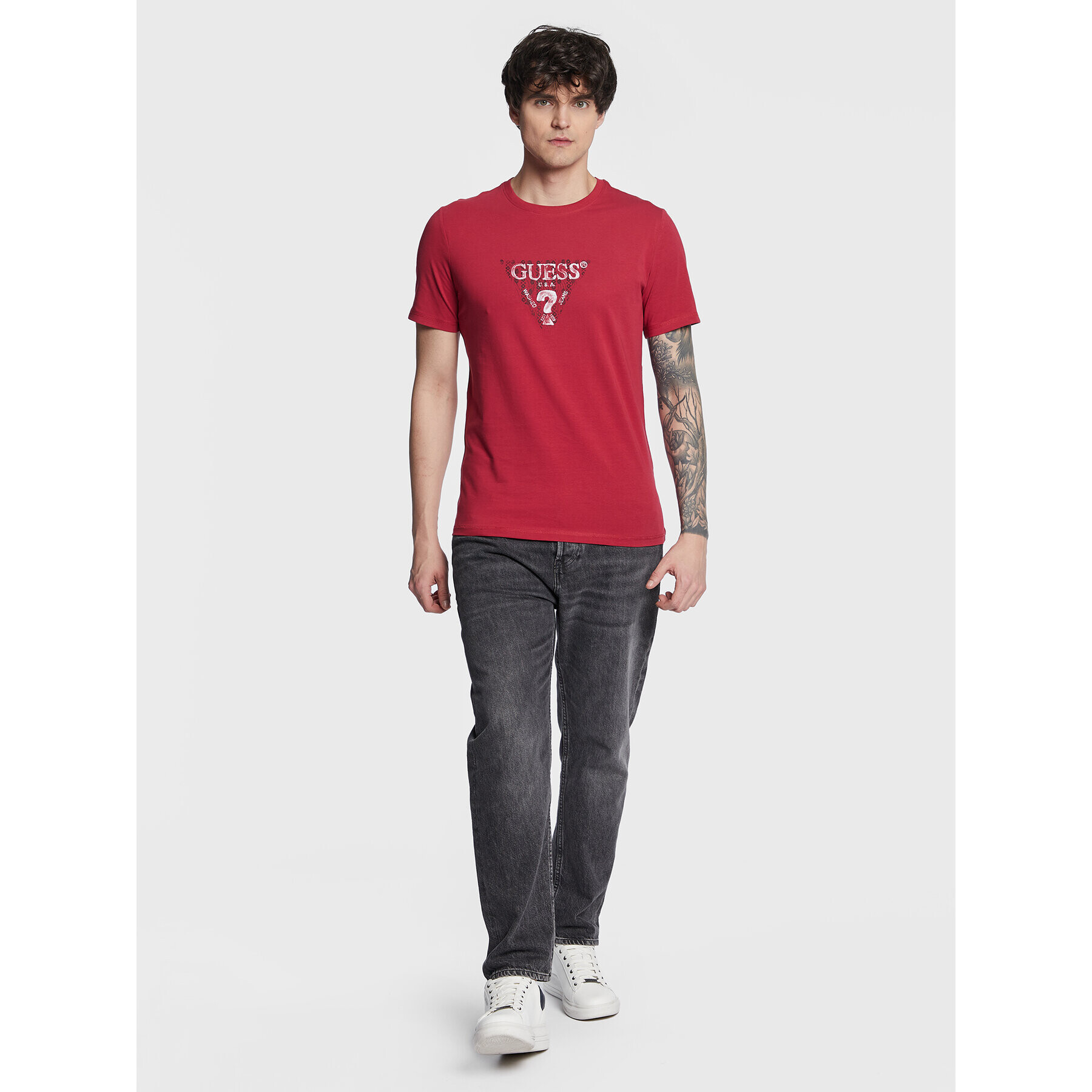 Guess Тишърт Geo Triangle M3GI23 J1314 Бордо Slim Fit - Pepit.bg