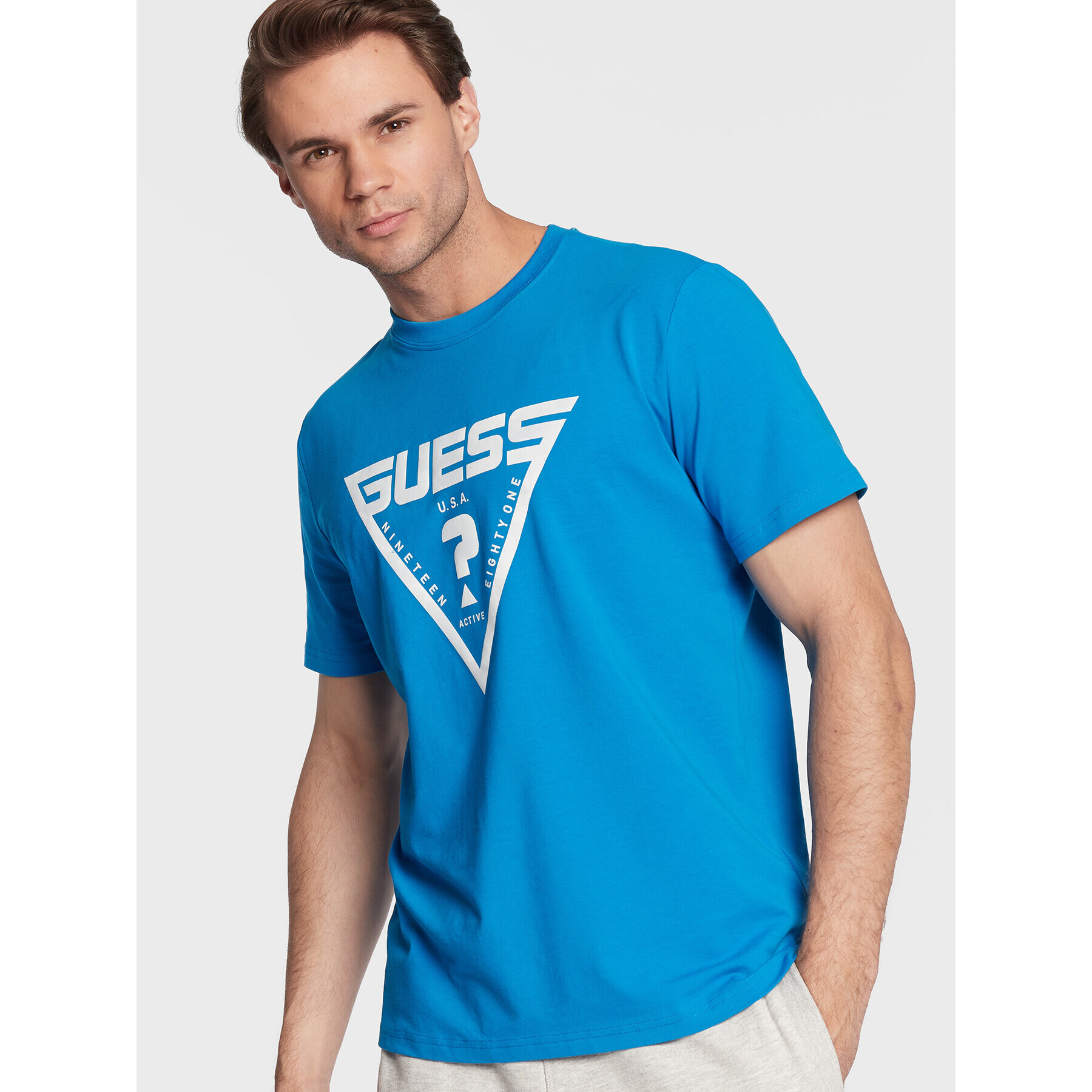 Guess Тишърт Hardy Z2BI07 J1314 Син Regular Fit - Pepit.bg