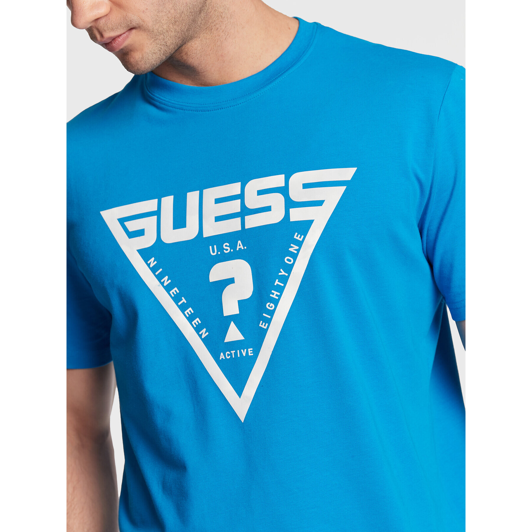 Guess Тишърт Hardy Z2BI07 J1314 Син Regular Fit - Pepit.bg