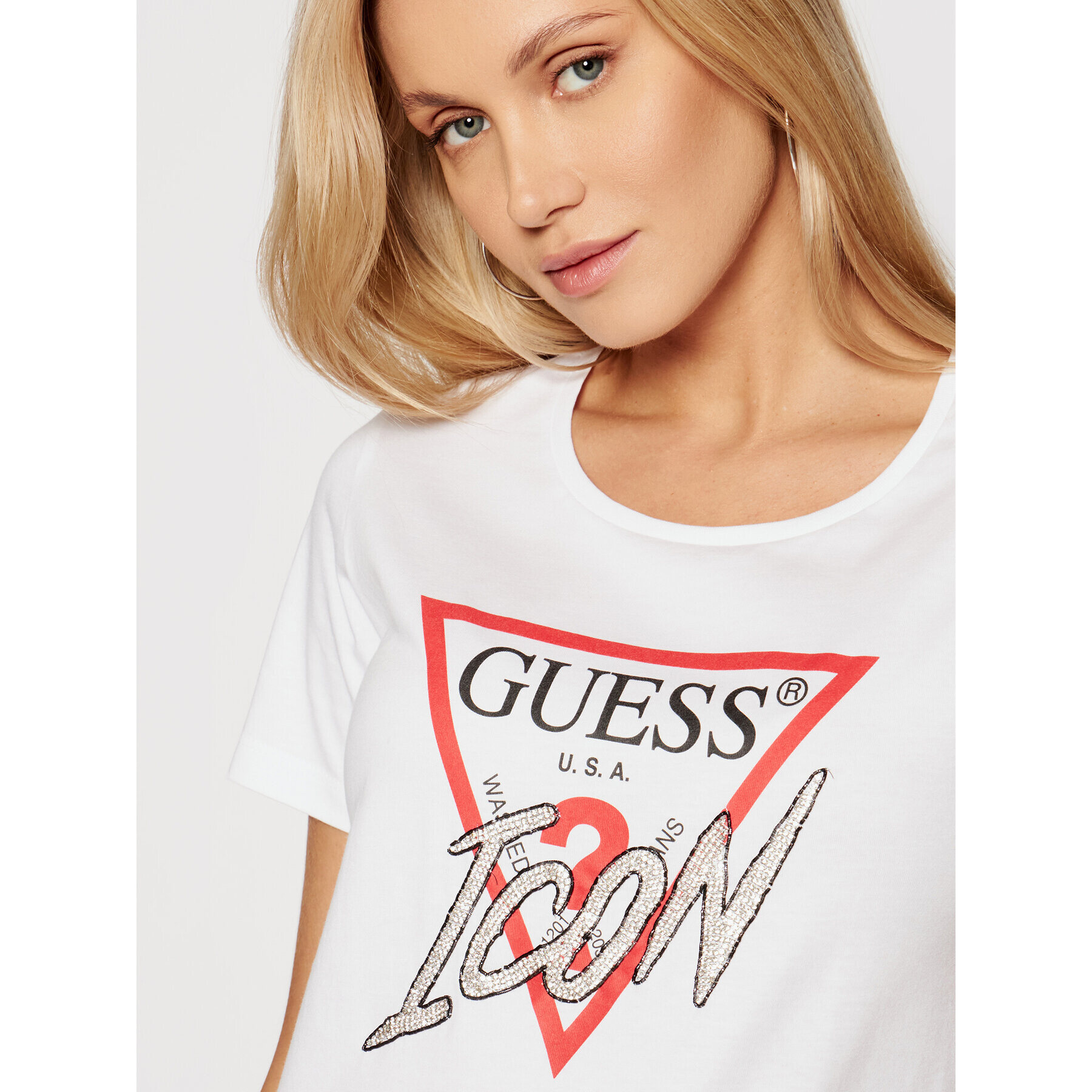 Guess Тишърт Icon W1YI0Y I3Z00 Бял Regular Fit - Pepit.bg