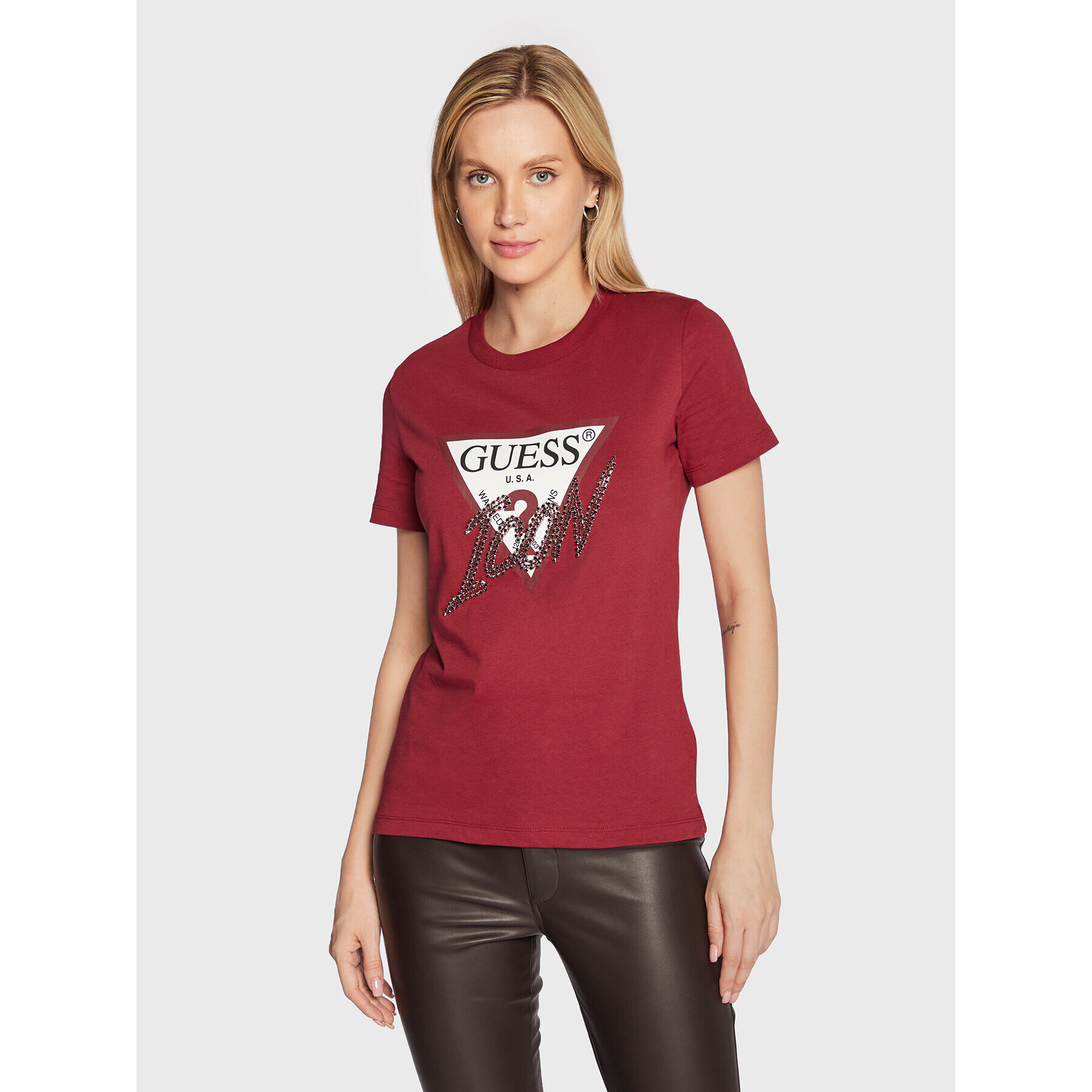 Guess Тишърт Icon W2BI12 I3Z13 Червен Regular Fit - Pepit.bg