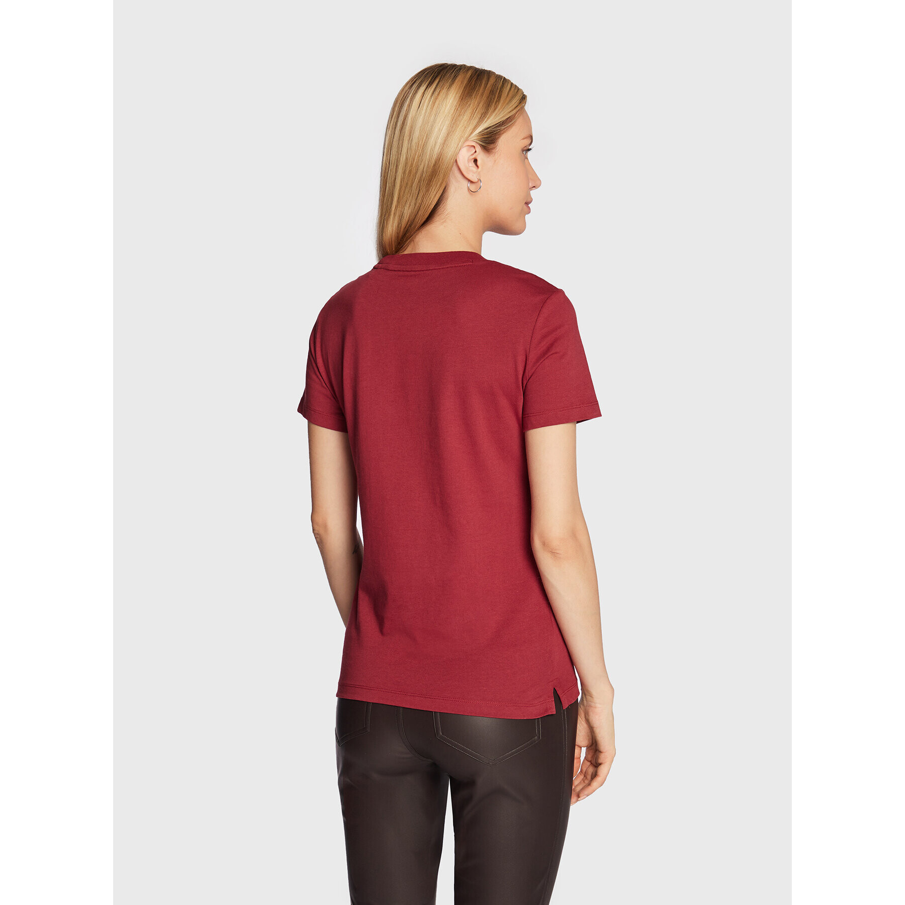 Guess Тишърт Icon W2BI12 I3Z13 Червен Regular Fit - Pepit.bg