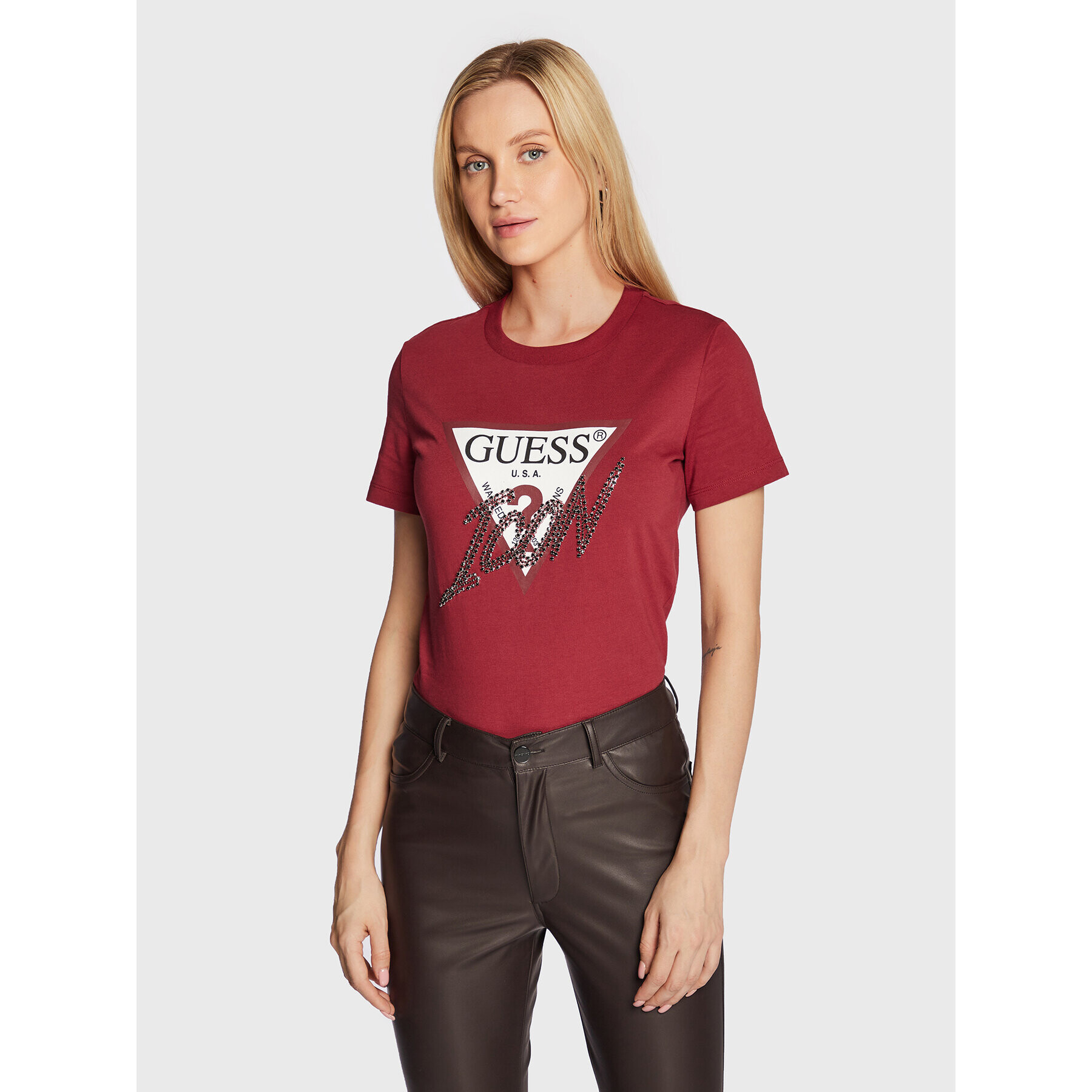 Guess Тишърт Icon W2BI12 I3Z13 Червен Regular Fit - Pepit.bg