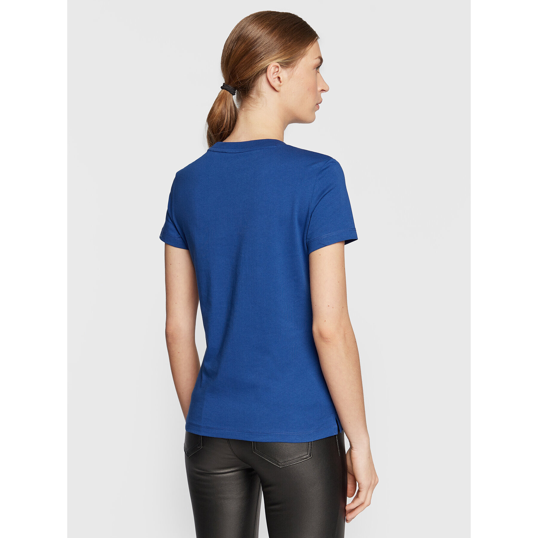 Guess Тишърт Icon W2BI12 I3Z13 Син Regular Fit - Pepit.bg