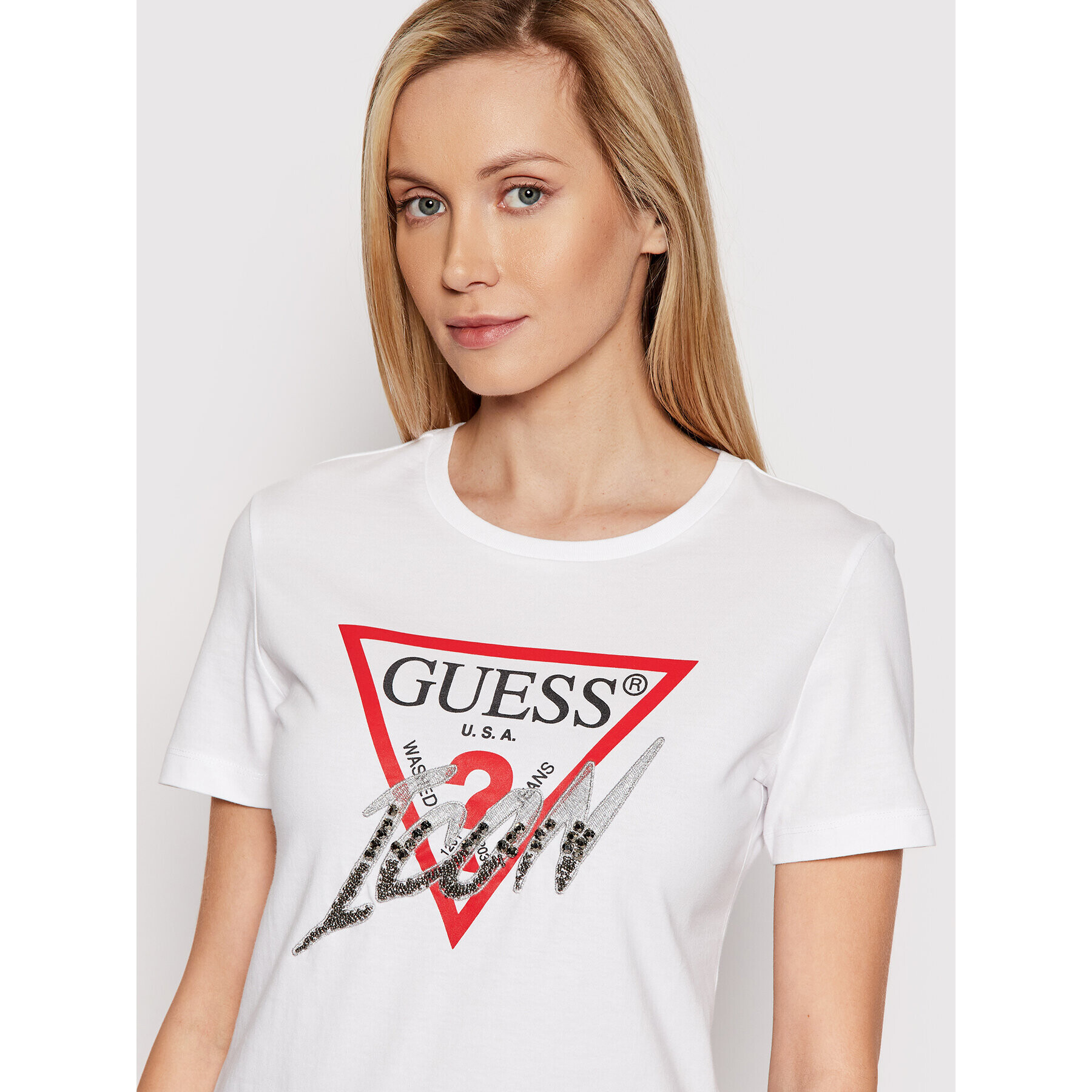 Guess Тишърт Icon W2GI02 I3Z11 Бял Regular Fit - Pepit.bg