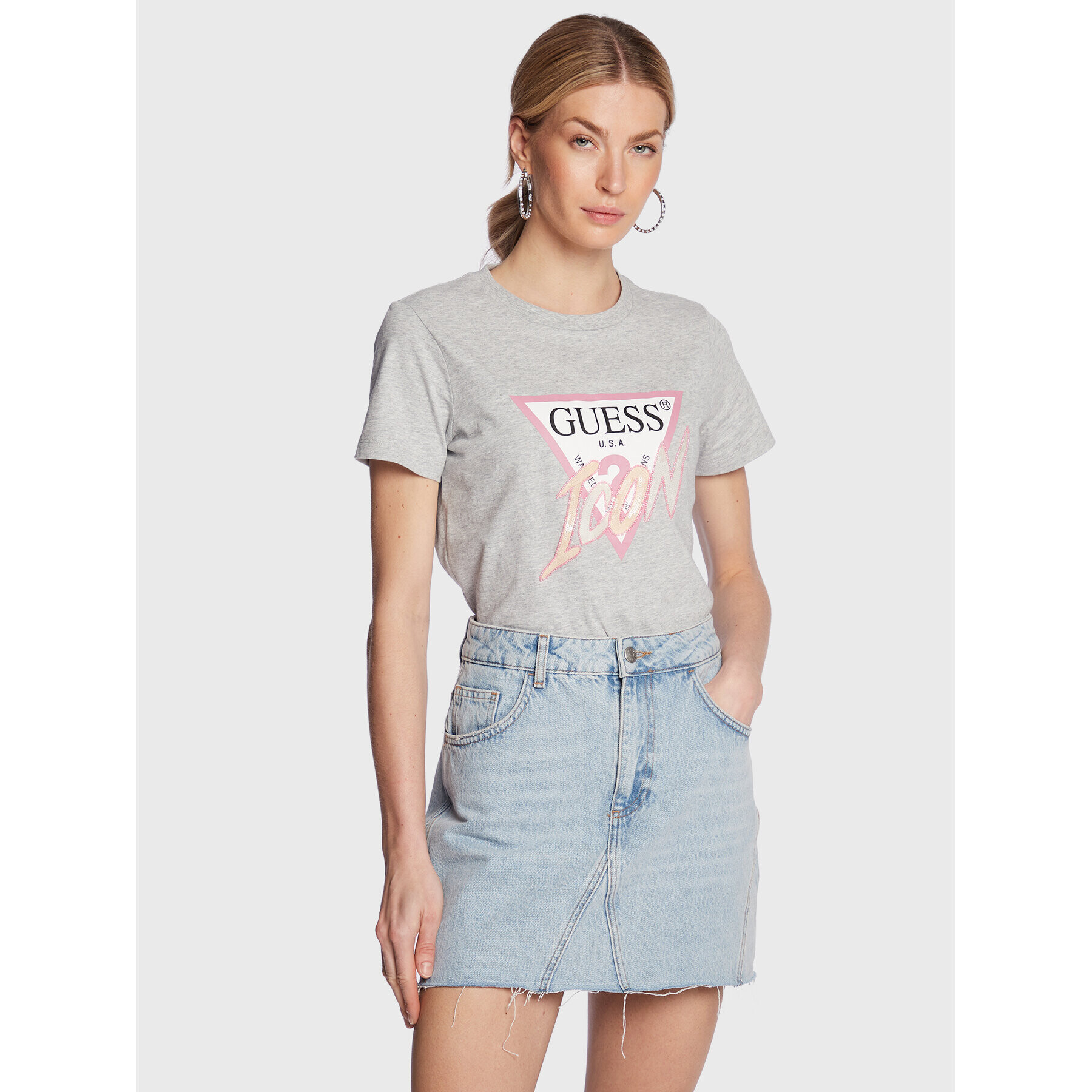 Guess Тишърт Icon W3RI12 I3Z14 Сив Regular Fit - Pepit.bg