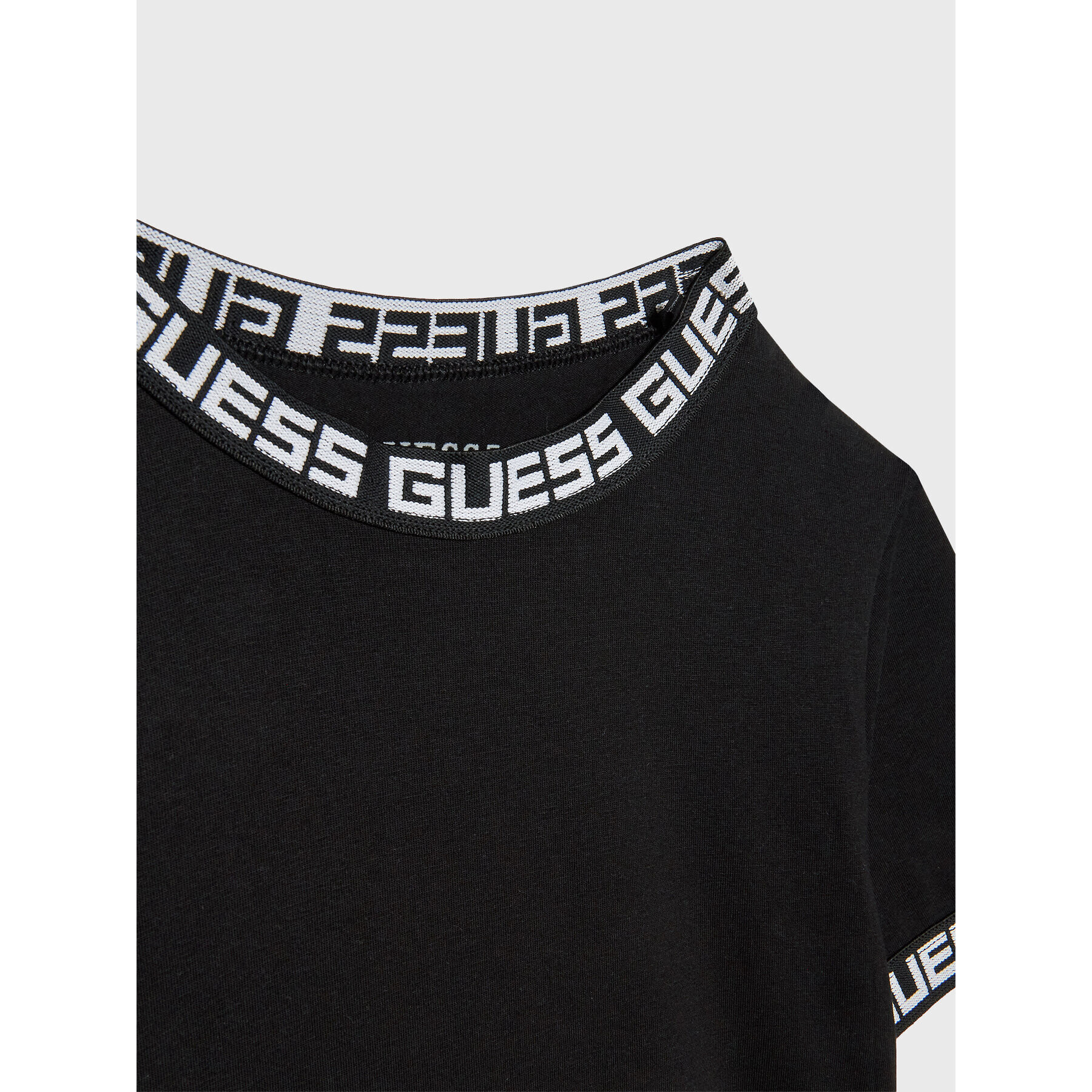 Guess Тишърт J3RI03 K6YW1 Черен Regular Fit - Pepit.bg