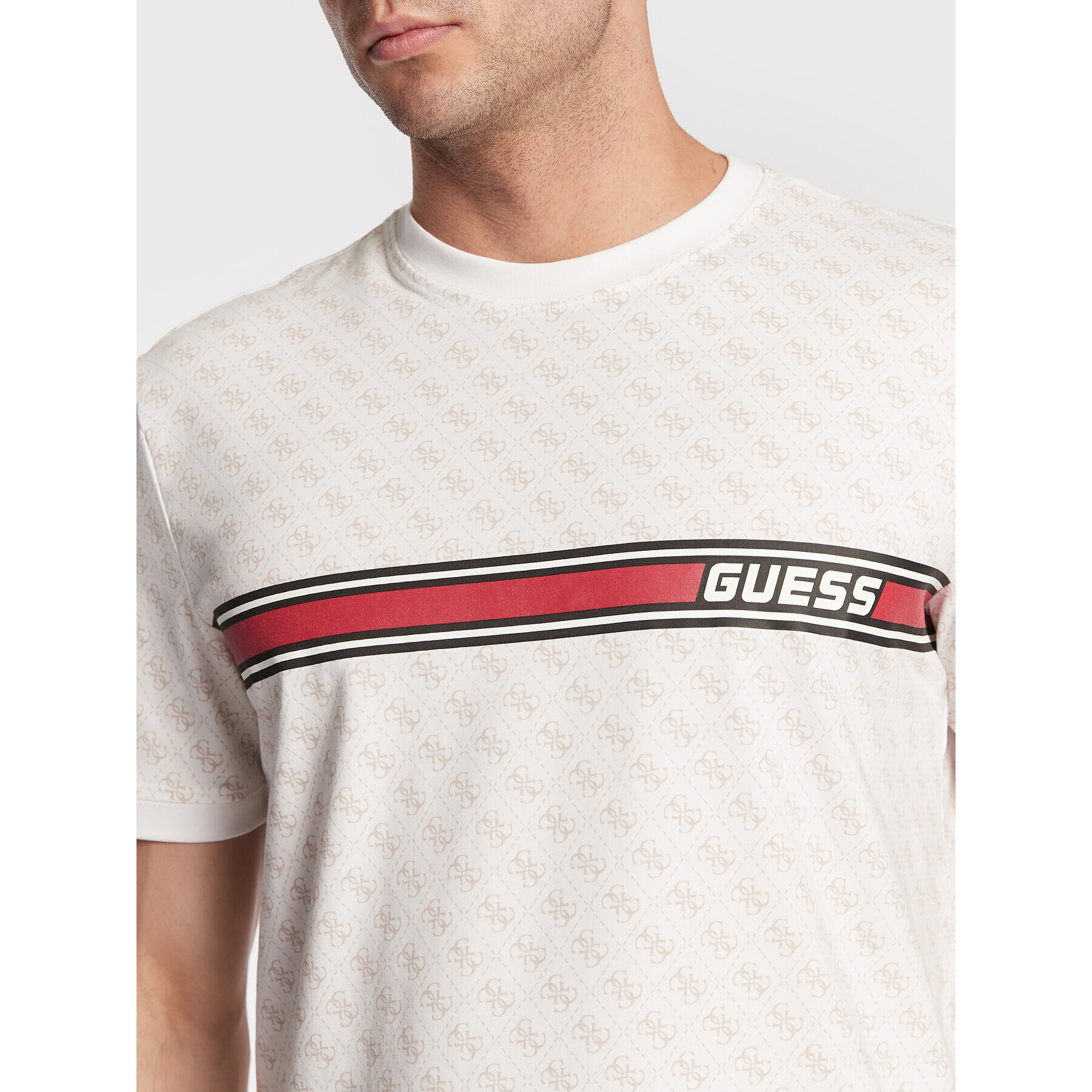 Guess Тишърт Jamey Z2BI09 J1314 Бял Regular Fit - Pepit.bg