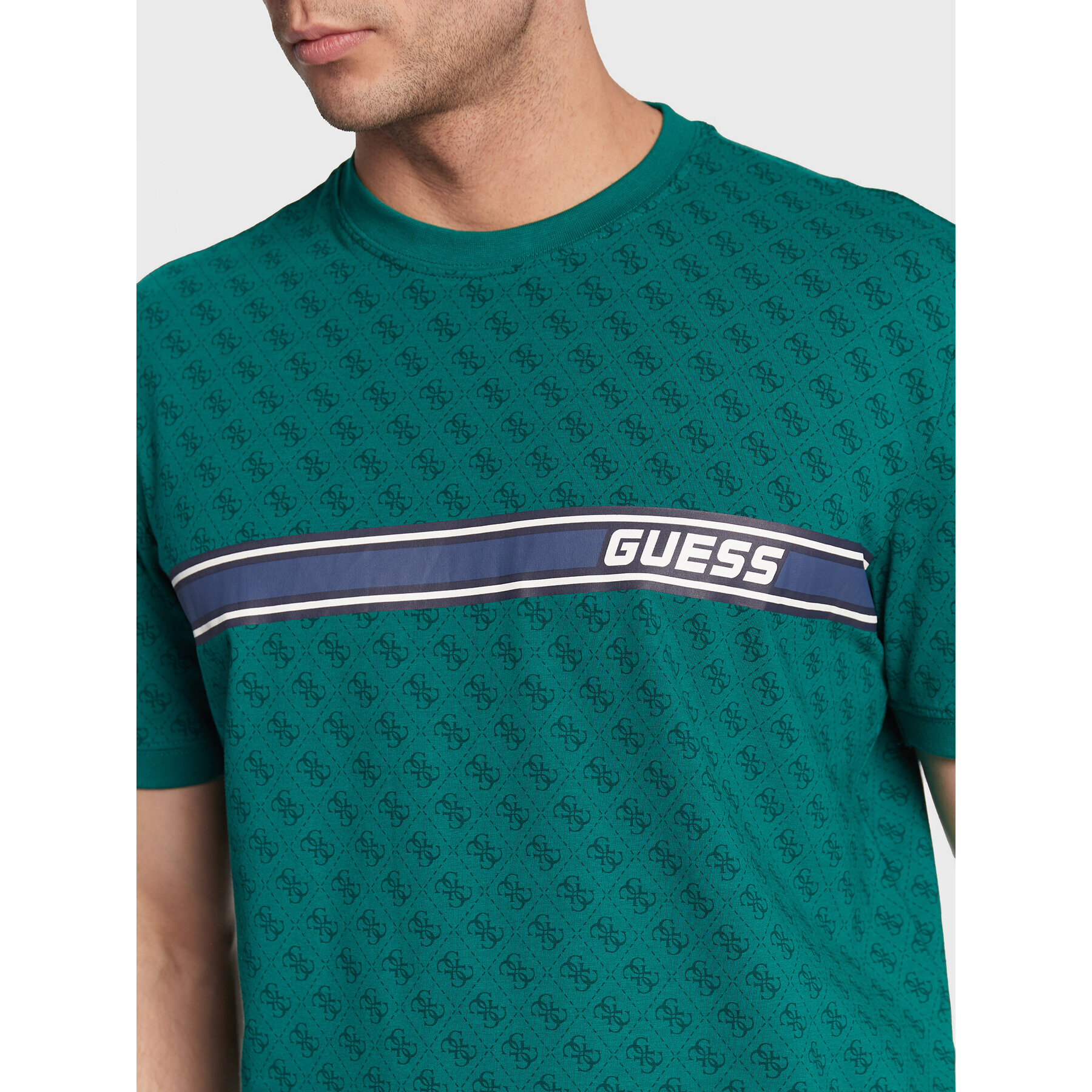 Guess Тишърт Jamey Z2BI09 J1314 Зелен Regular Fit - Pepit.bg