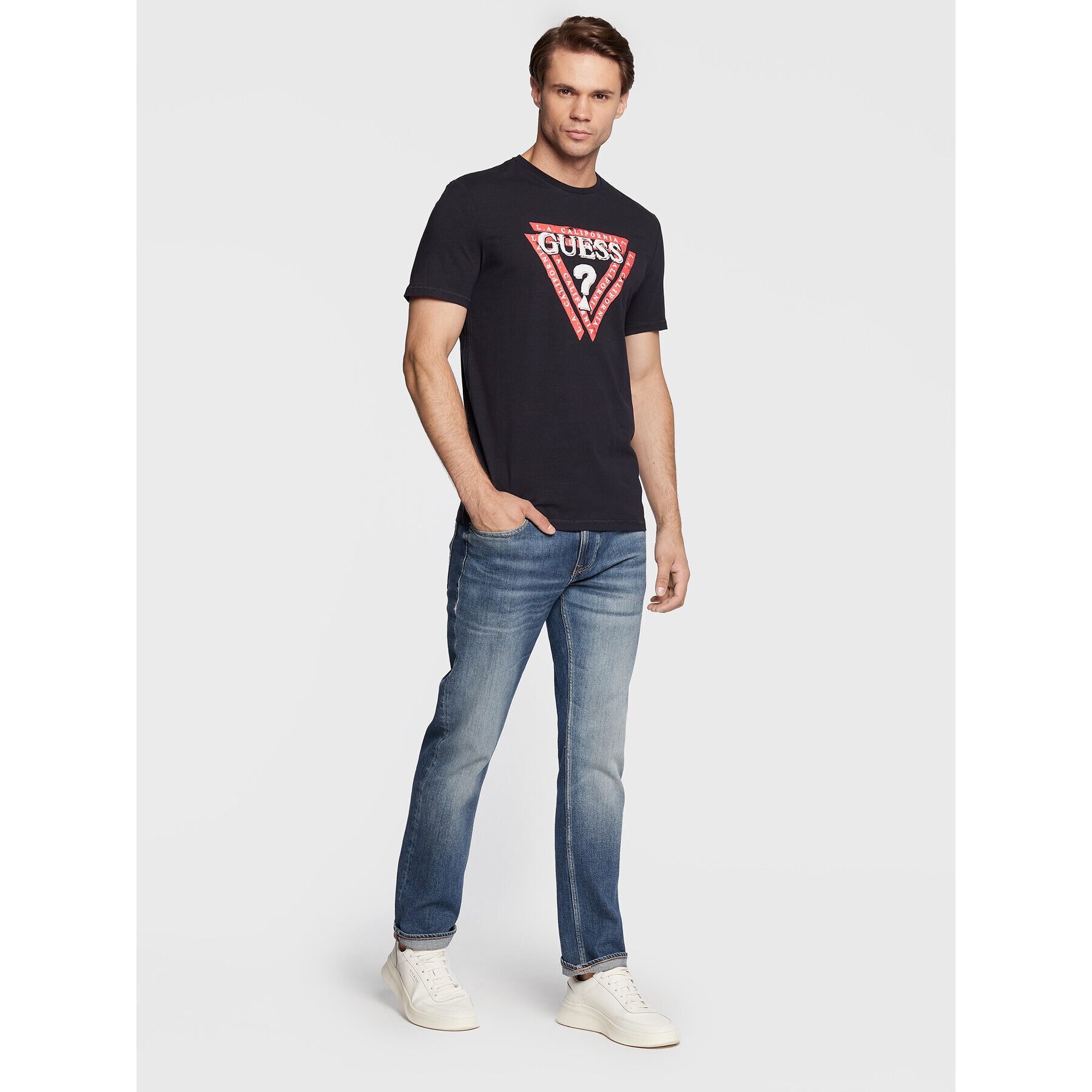 Guess Тишърт Jasin M2BI43 J1314 Тъмносин Slim Fit - Pepit.bg