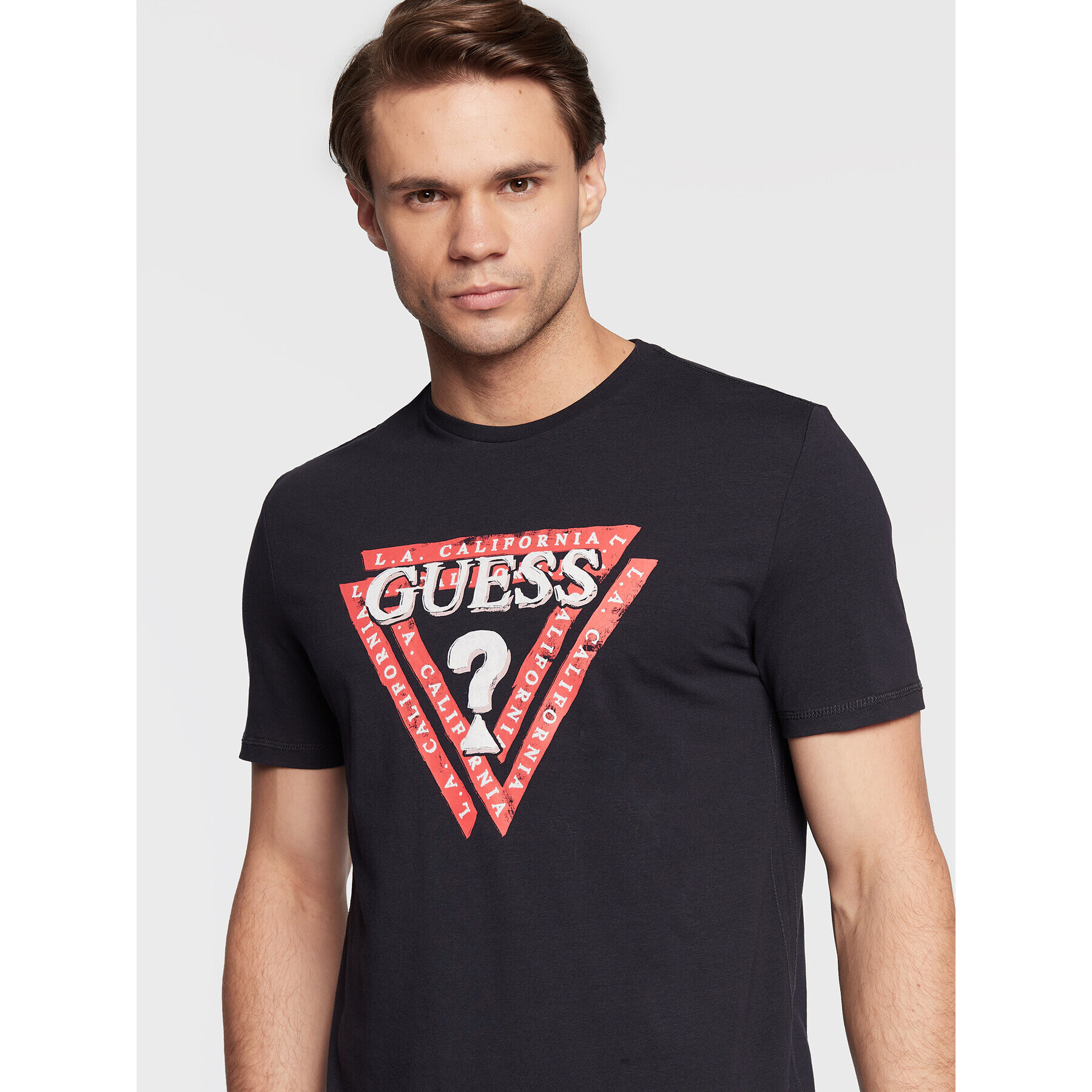 Guess Тишърт Jasin M2BI43 J1314 Тъмносин Slim Fit - Pepit.bg