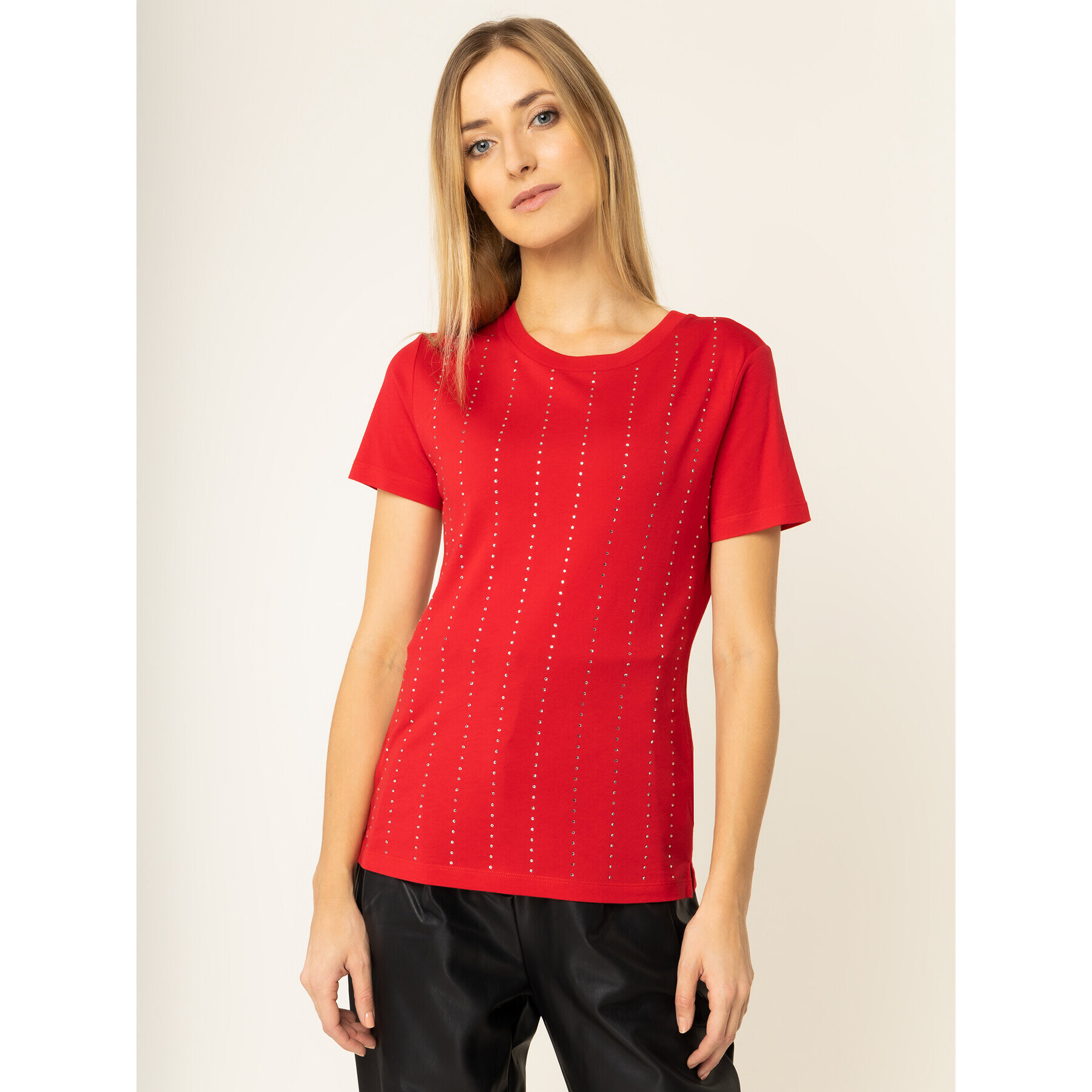 Guess Тишърт Krystal Tee W01I70 K46D0 Червен Regular Fit - Pepit.bg