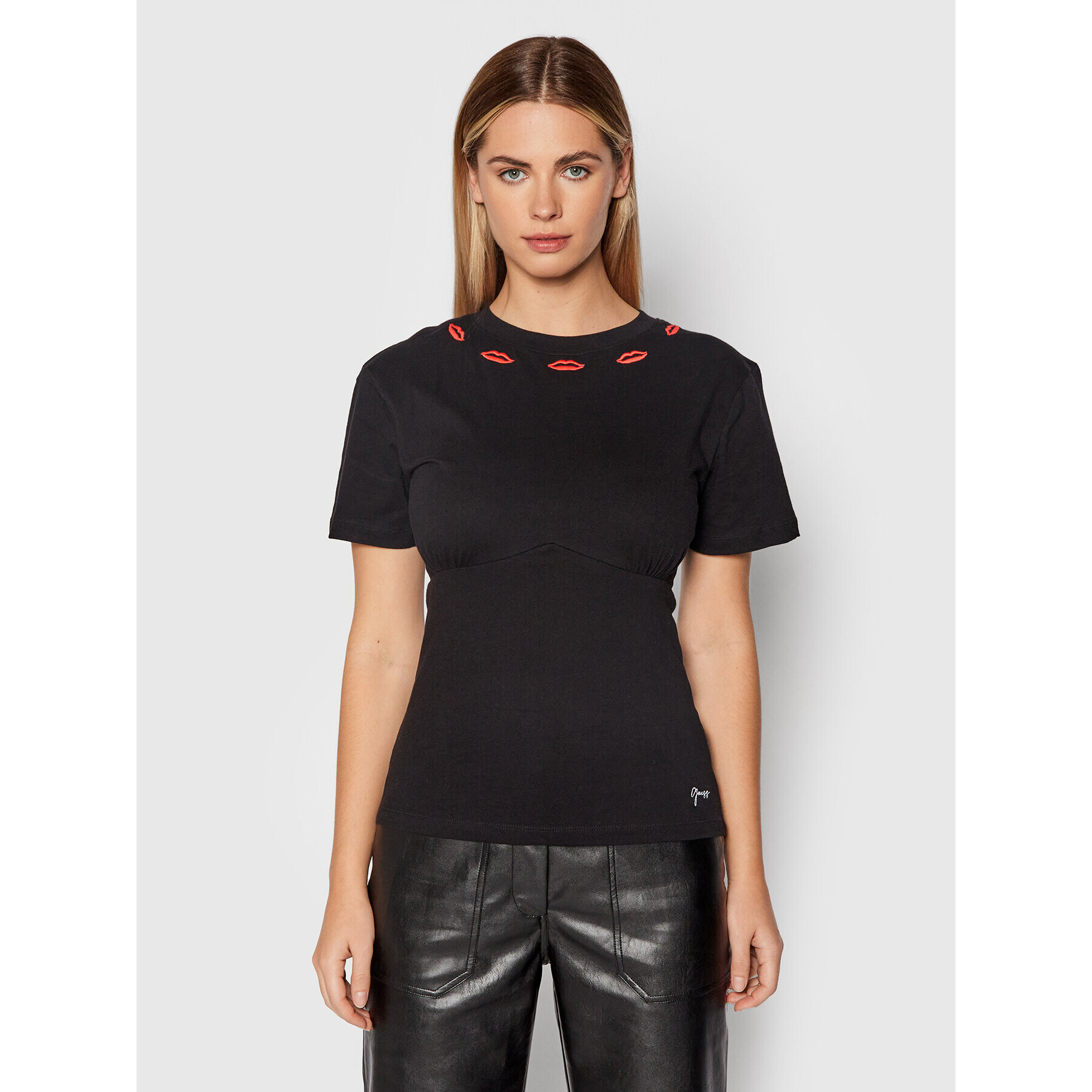 Guess Тишърт Leontina W1YI0U JA911 Черен Regular Fit - Pepit.bg