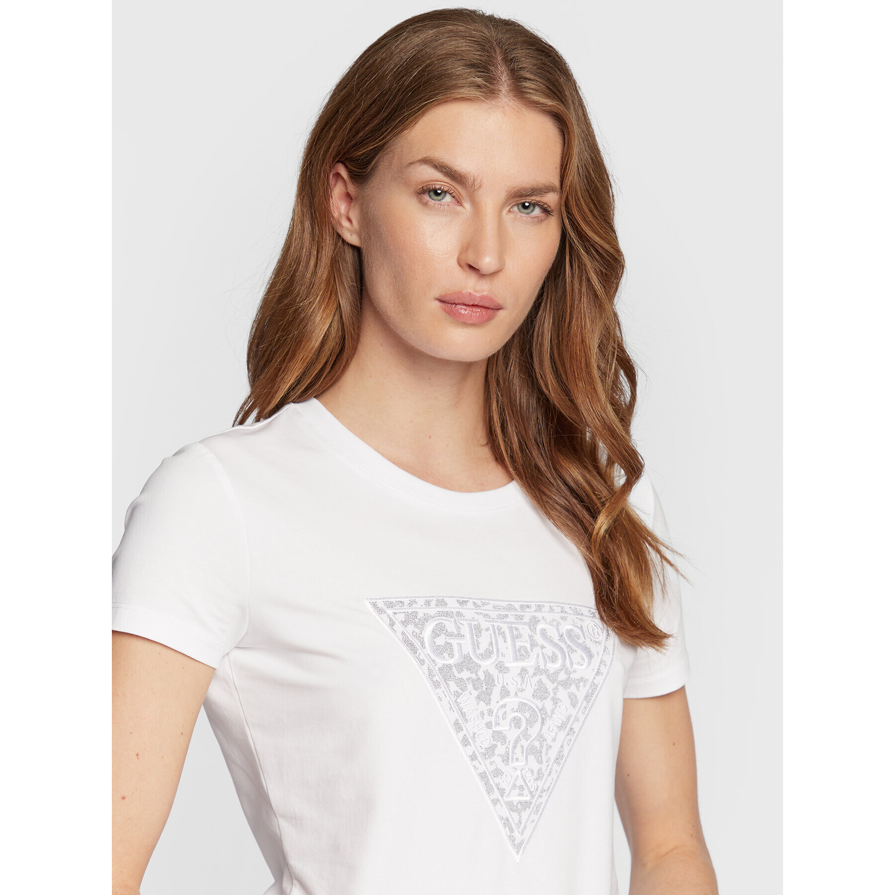 Guess Тишърт Lidia W2BI13 J1300 Бял Slim Fit - Pepit.bg