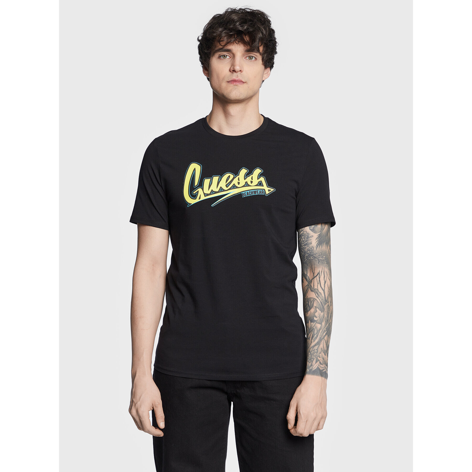 Guess Тишърт Logo F3GI10 J1314 Черен Slim Fit - Pepit.bg