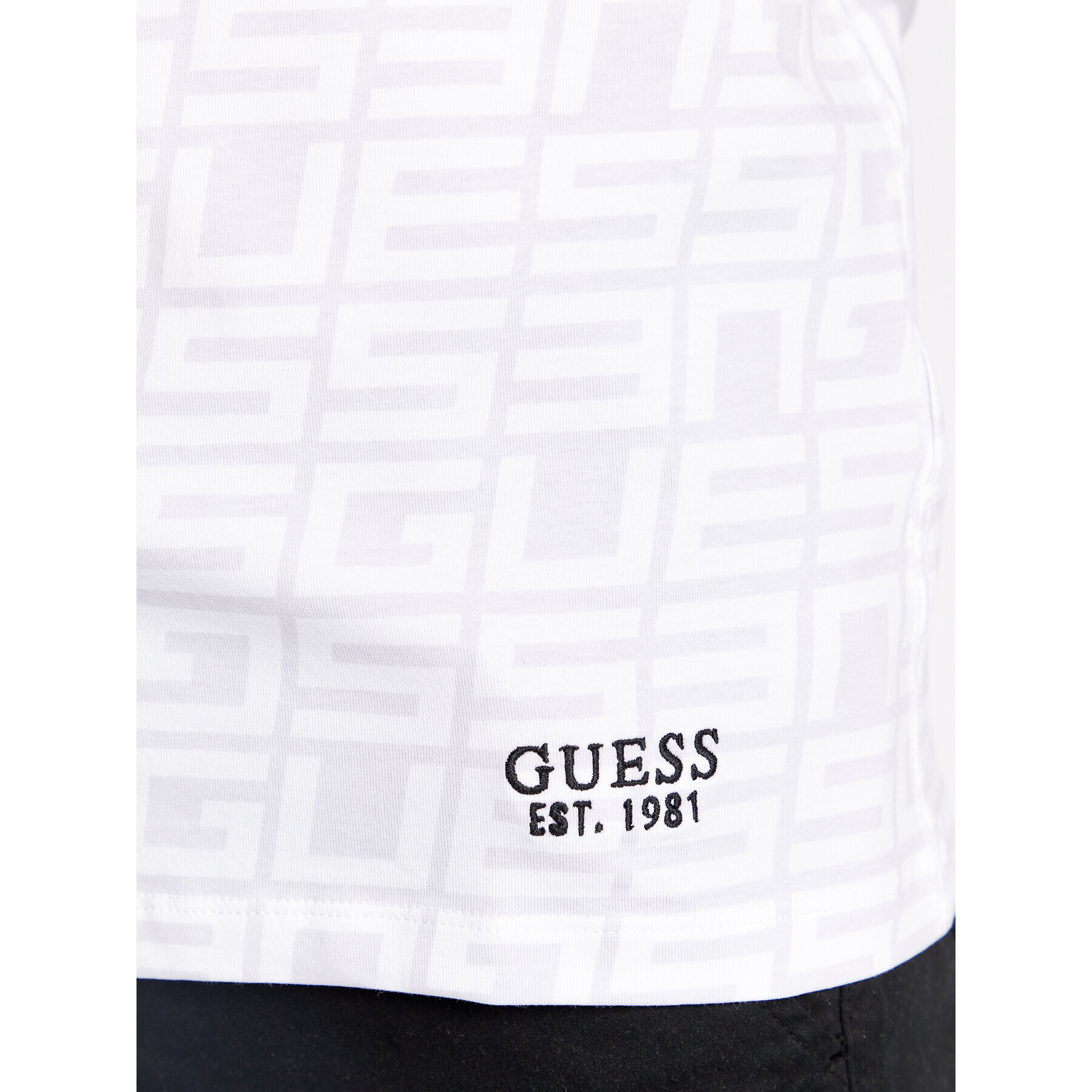 Guess Тишърт M2BI50 J1314 Бял Slim Fit - Pepit.bg