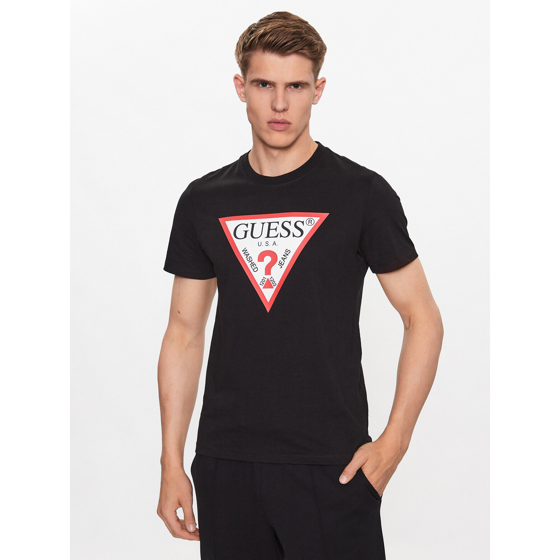 Guess Тишърт M2YI71 I3Z14 Черен Slim Fit - Pepit.bg