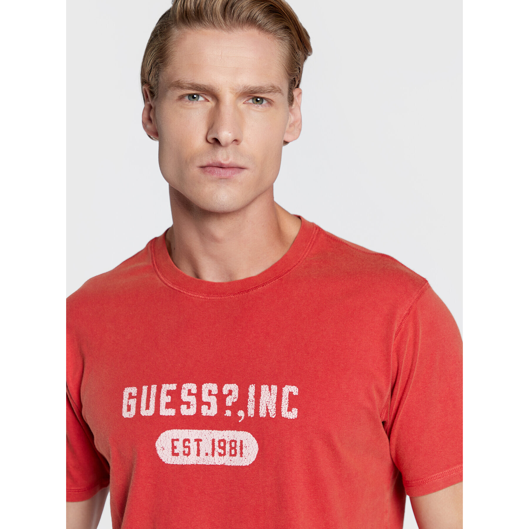 Guess Тишърт M2YI98 K8FQ0 Червен Regular Fit - Pepit.bg