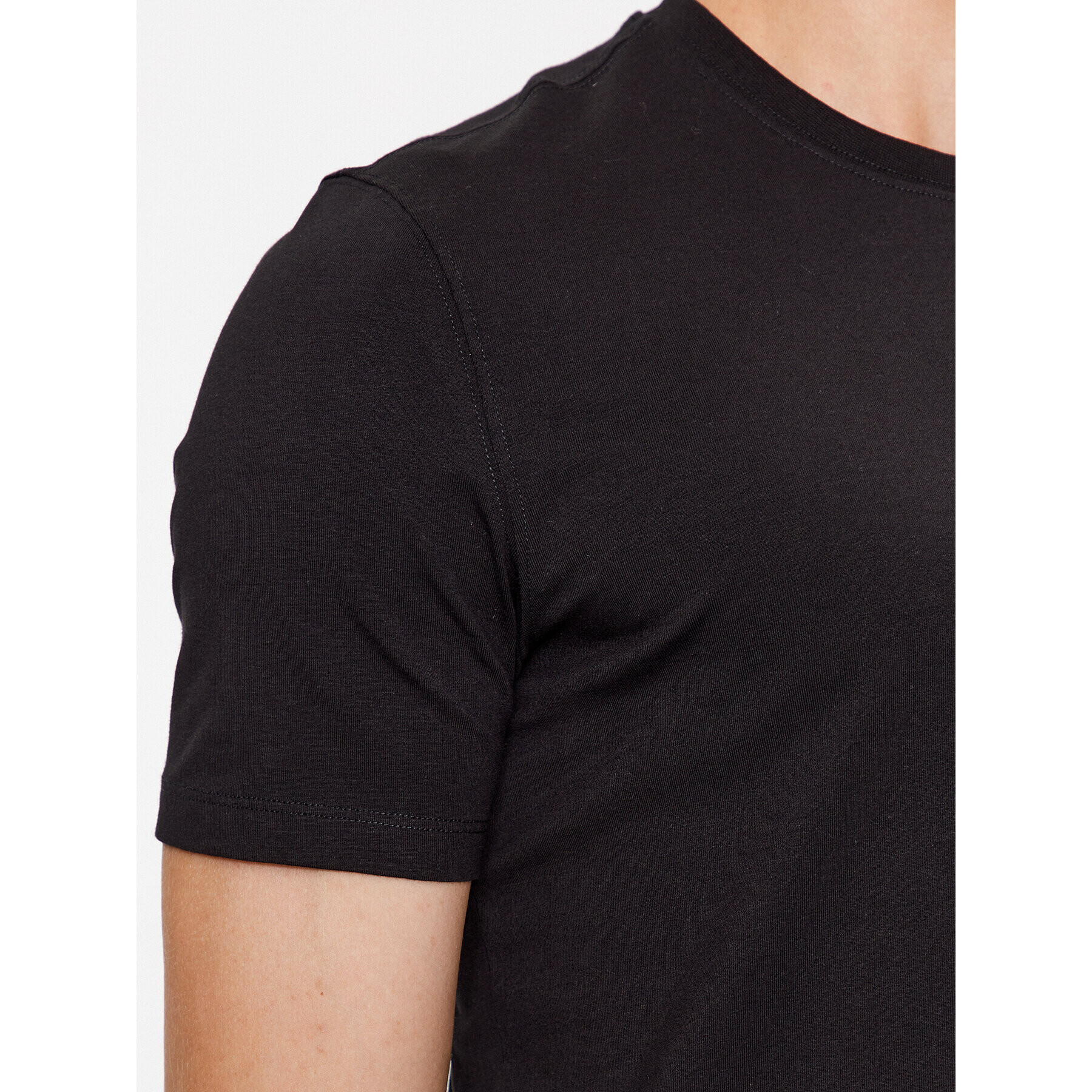 Guess Тишърт M3BI73 J1314 Черен Slim Fit - Pepit.bg