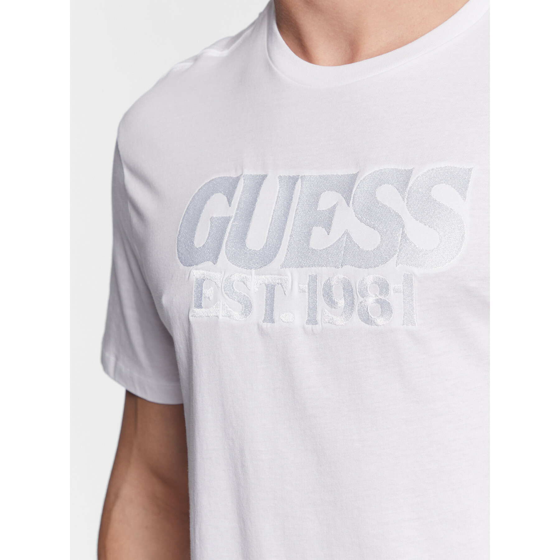 Guess Тишърт M3GI56 K9RM3 Бял Slim Fit - Pepit.bg