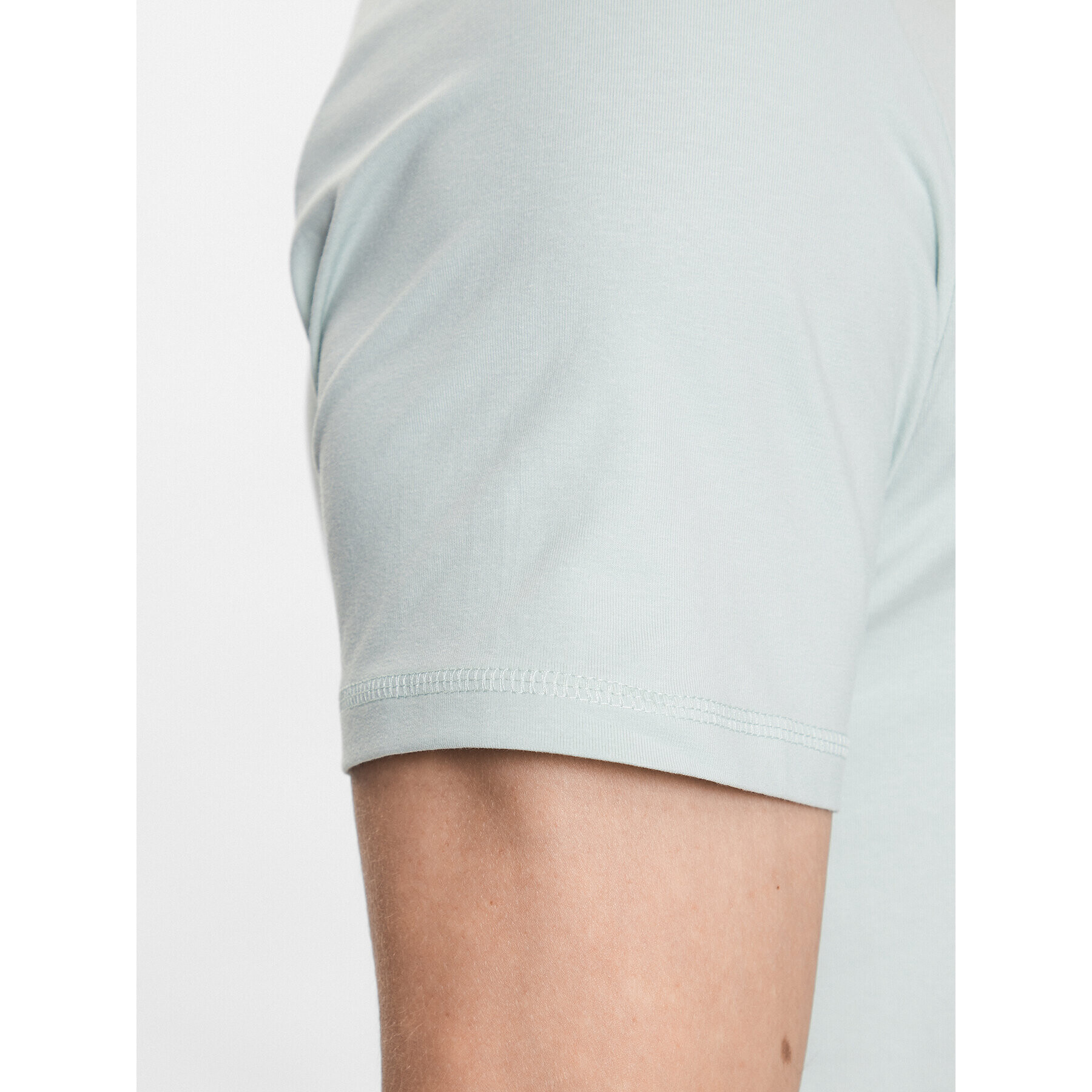 Guess Тишърт M3YI26 J1314 Син Slim Fit - Pepit.bg