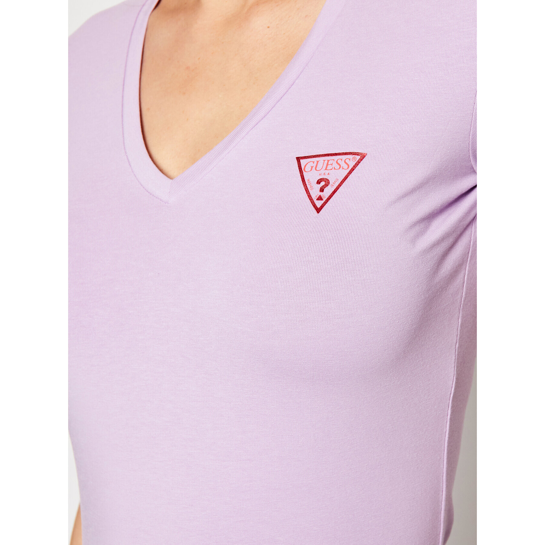 Guess Тишърт Mini Triangle W1GI17 J1311 Виолетов Slim Fit - Pepit.bg