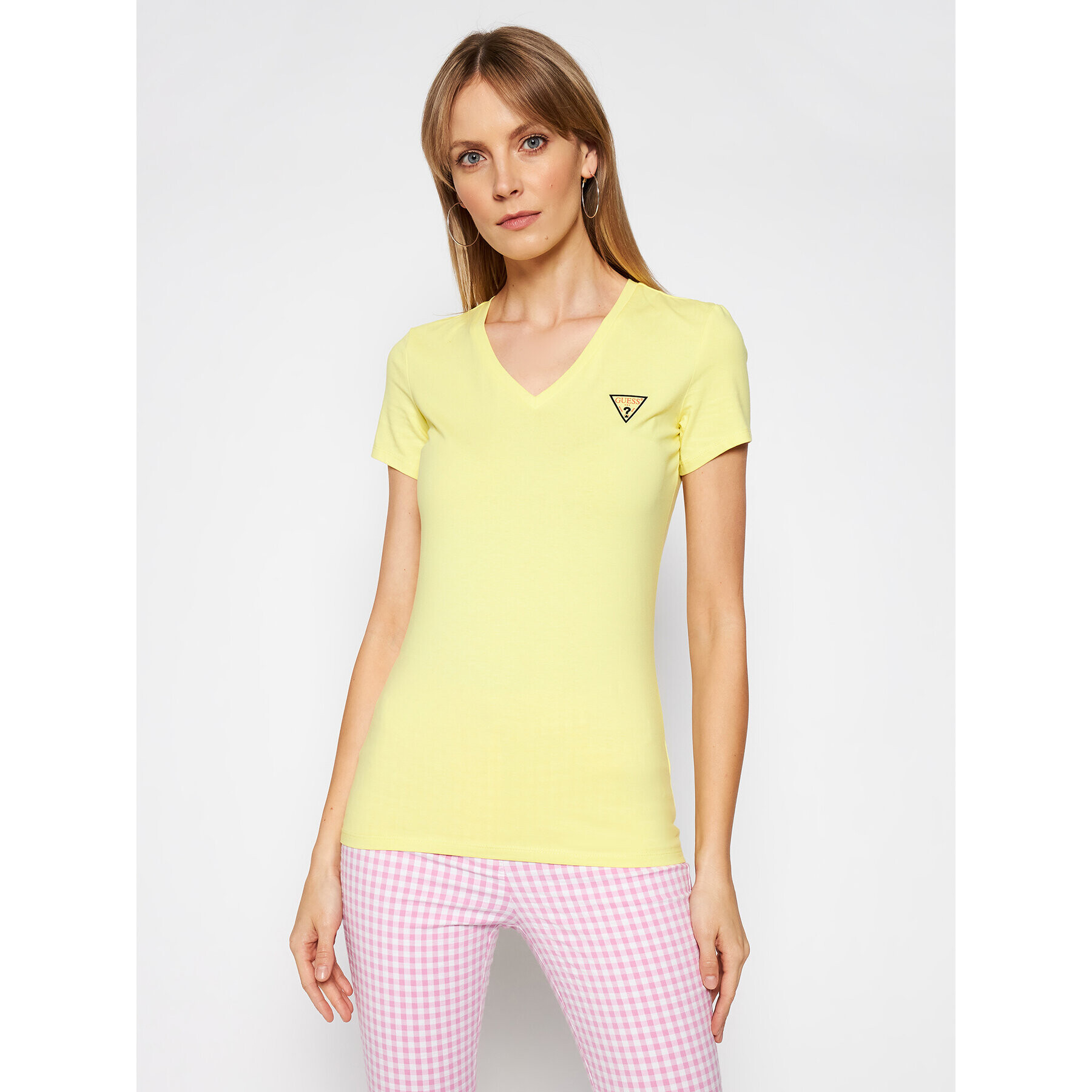 Guess Тишърт Mini Triangle W1GI17 J1311 Жълт Slim Fit - Pepit.bg
