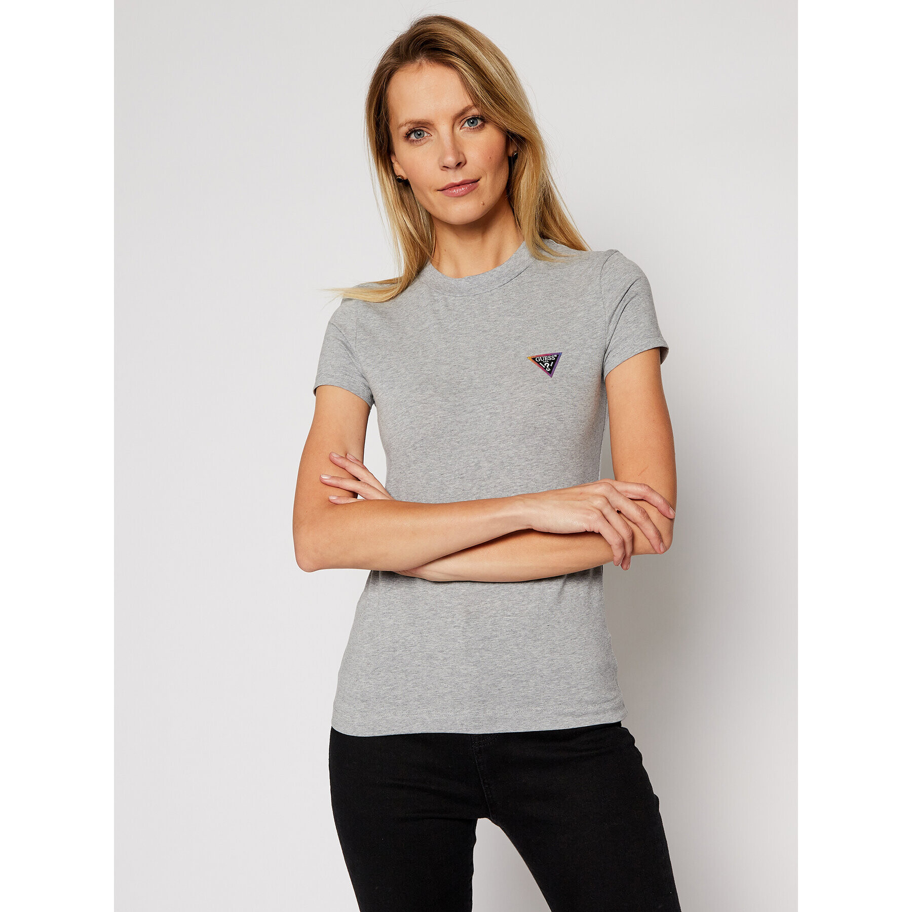 Guess Тишърт Mini Triangle W1RI04 J1311 Сив Slim Fit - Pepit.bg