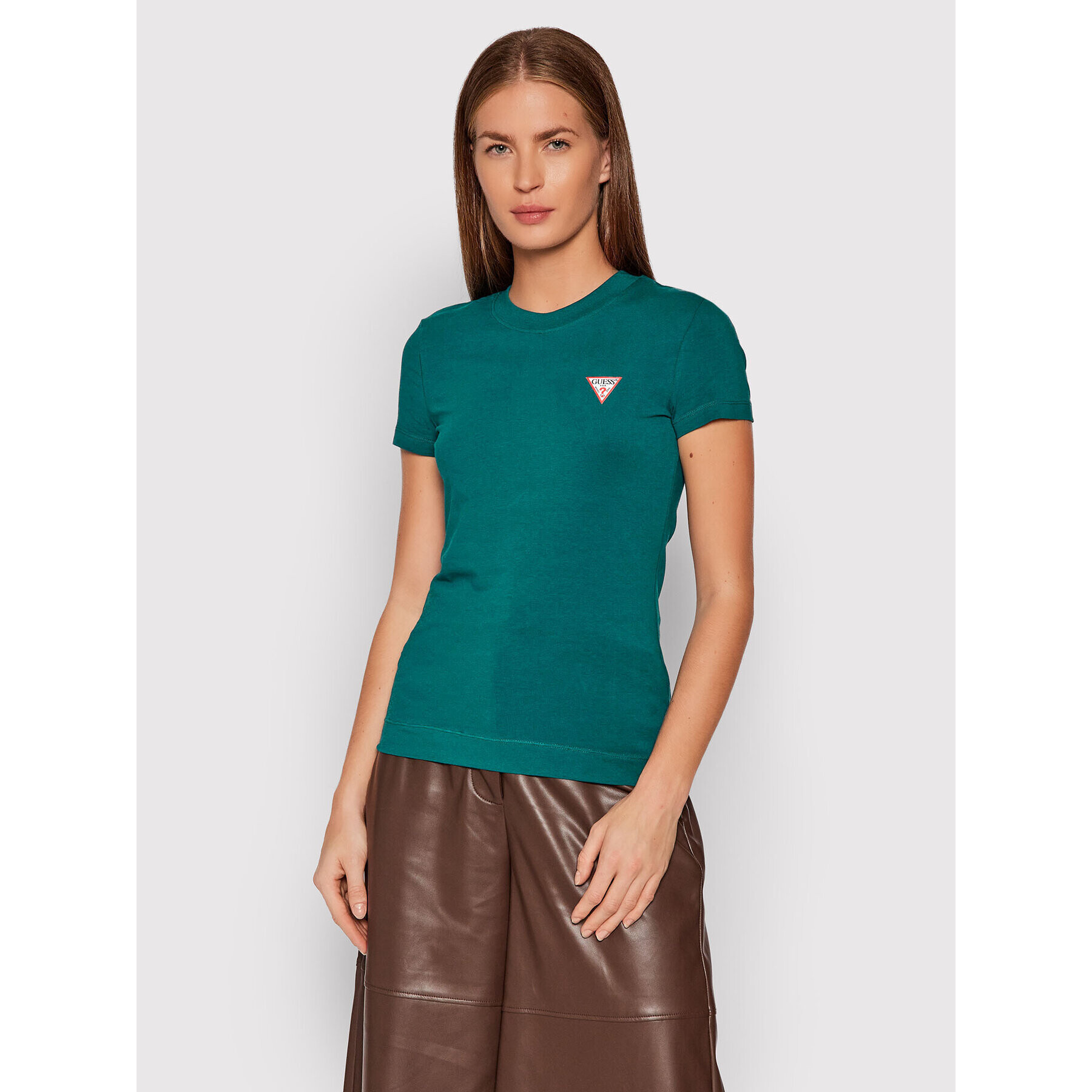 Guess Тишърт Mini Triangle W1YI0Z J1311 Зелен Slim Fit - Pepit.bg