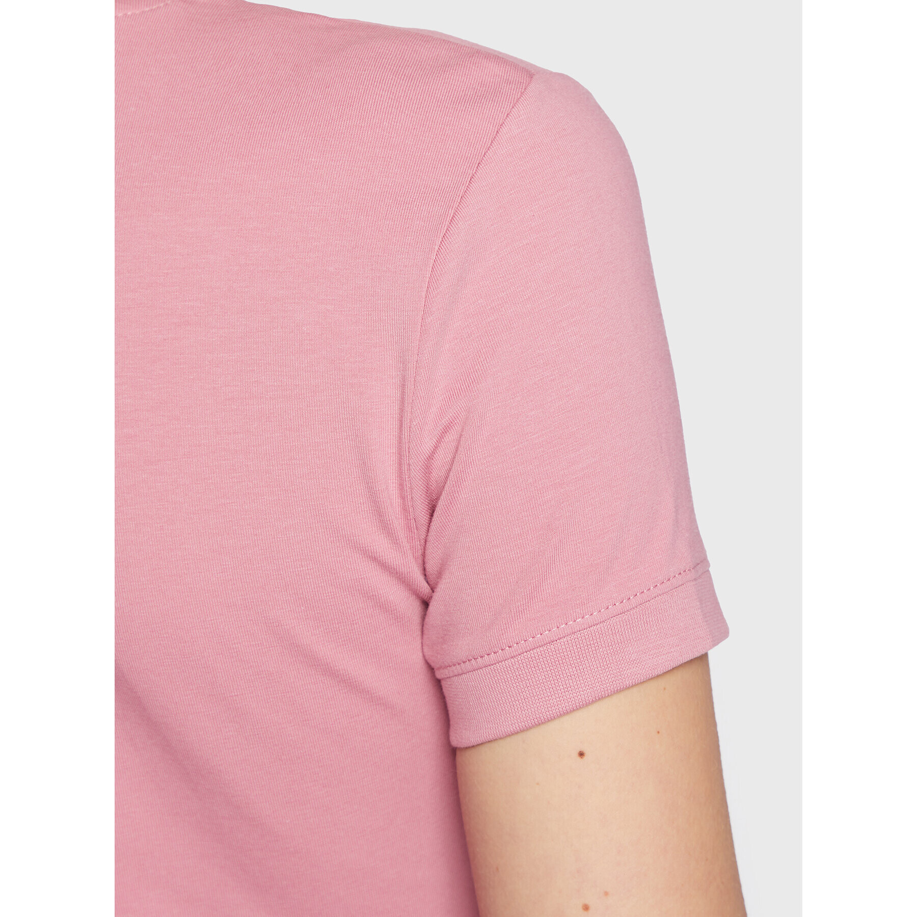 Guess Тишърт Mini Triangle W2YI44 J1311 Розов Slim Fit - Pepit.bg