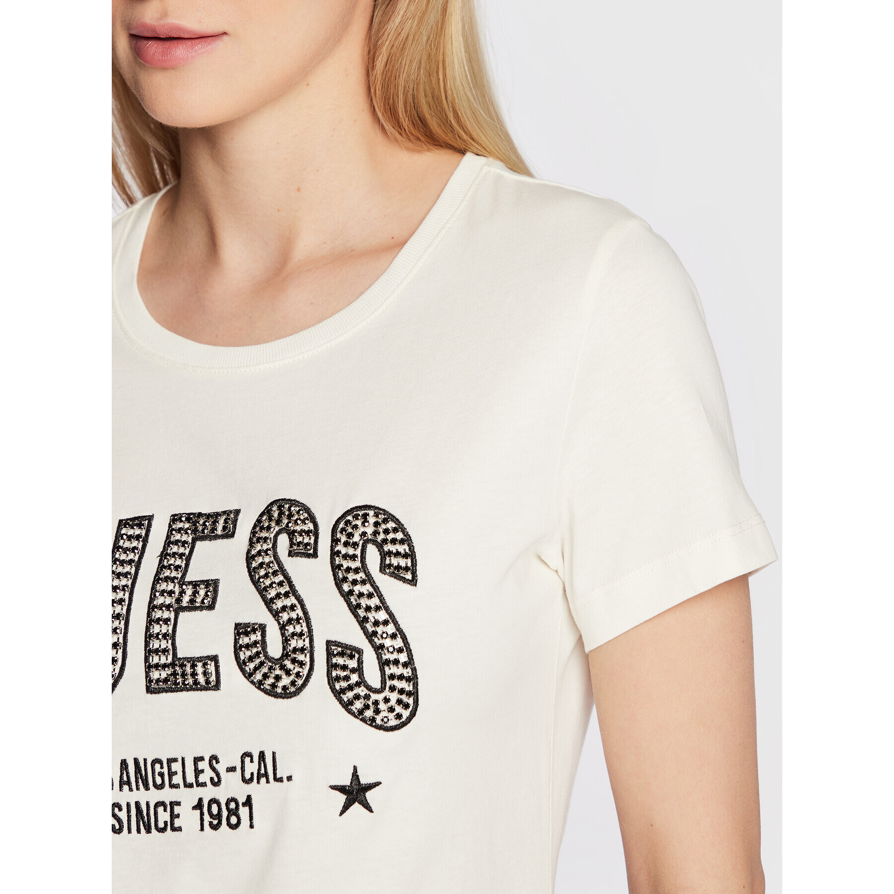 Guess Тишърт Mirela W2BI16 I3Z13 Бял Regular Fit - Pepit.bg