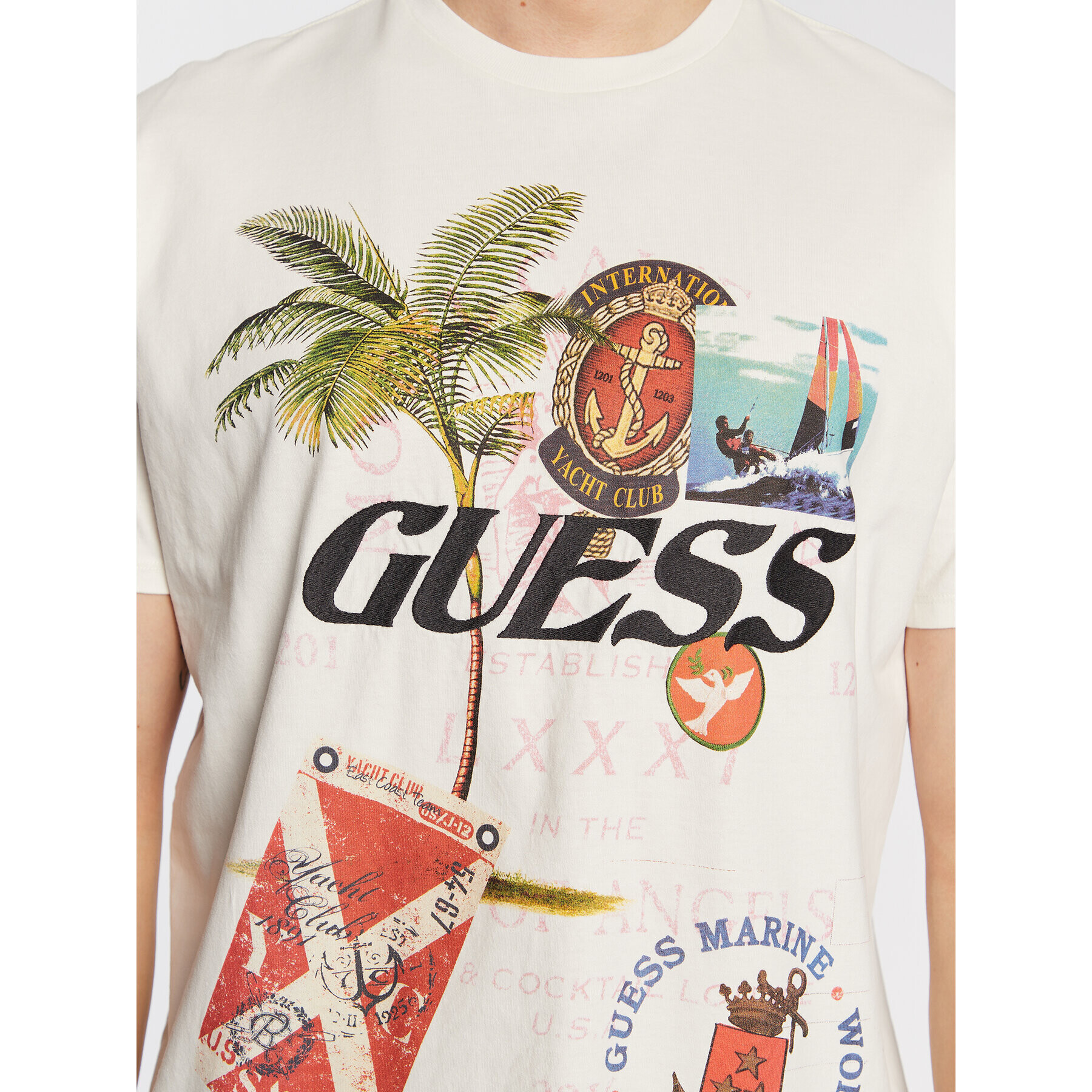 Guess Тишърт Nautical Collage M3GI38 KBDL0 Екрю Regular Fit - Pepit.bg