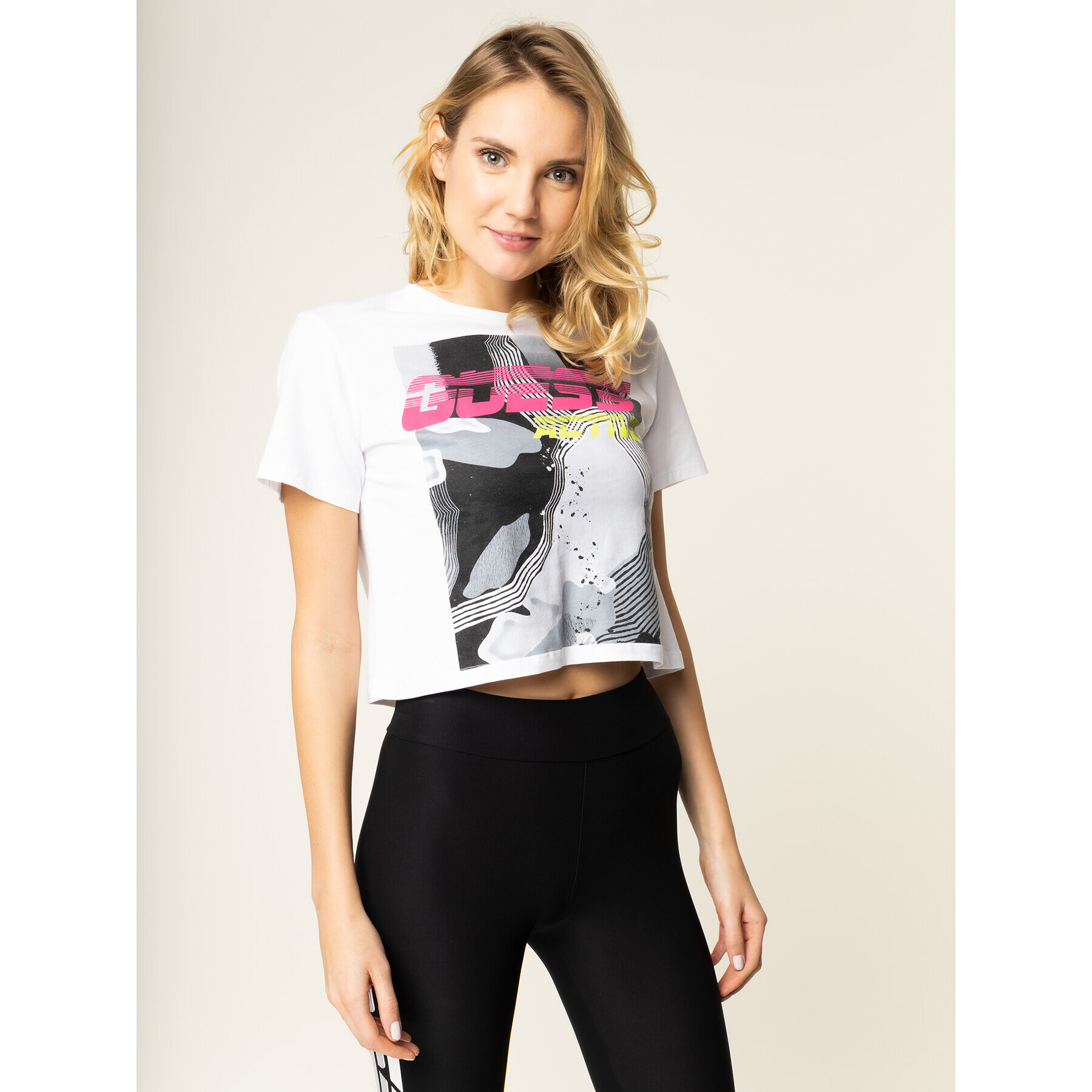 Guess Тишърт O01A02 I3Z00 Бял Regular Fit - Pepit.bg
