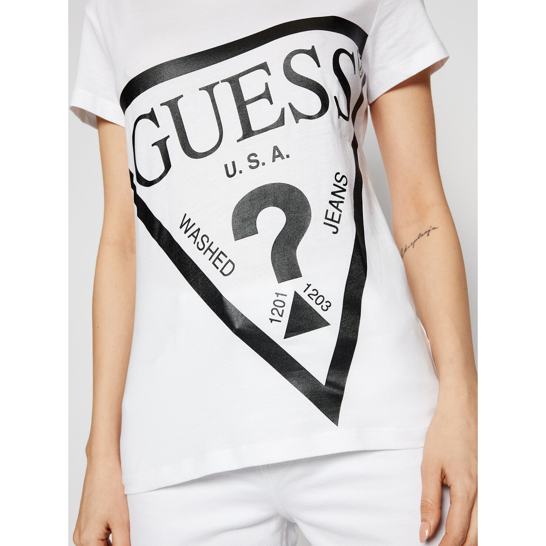 Guess Тишърт O1GA56 JA911 Бял Regular Fit - Pepit.bg