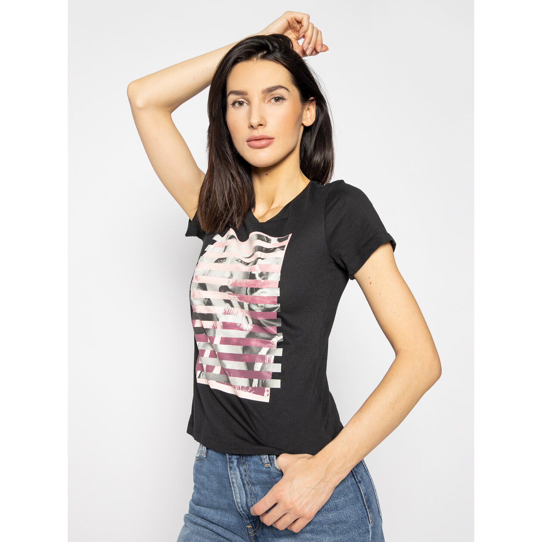 Guess Тишърт Olga Tee W0GI40 K46D0 Черен Regular Fit - Pepit.bg