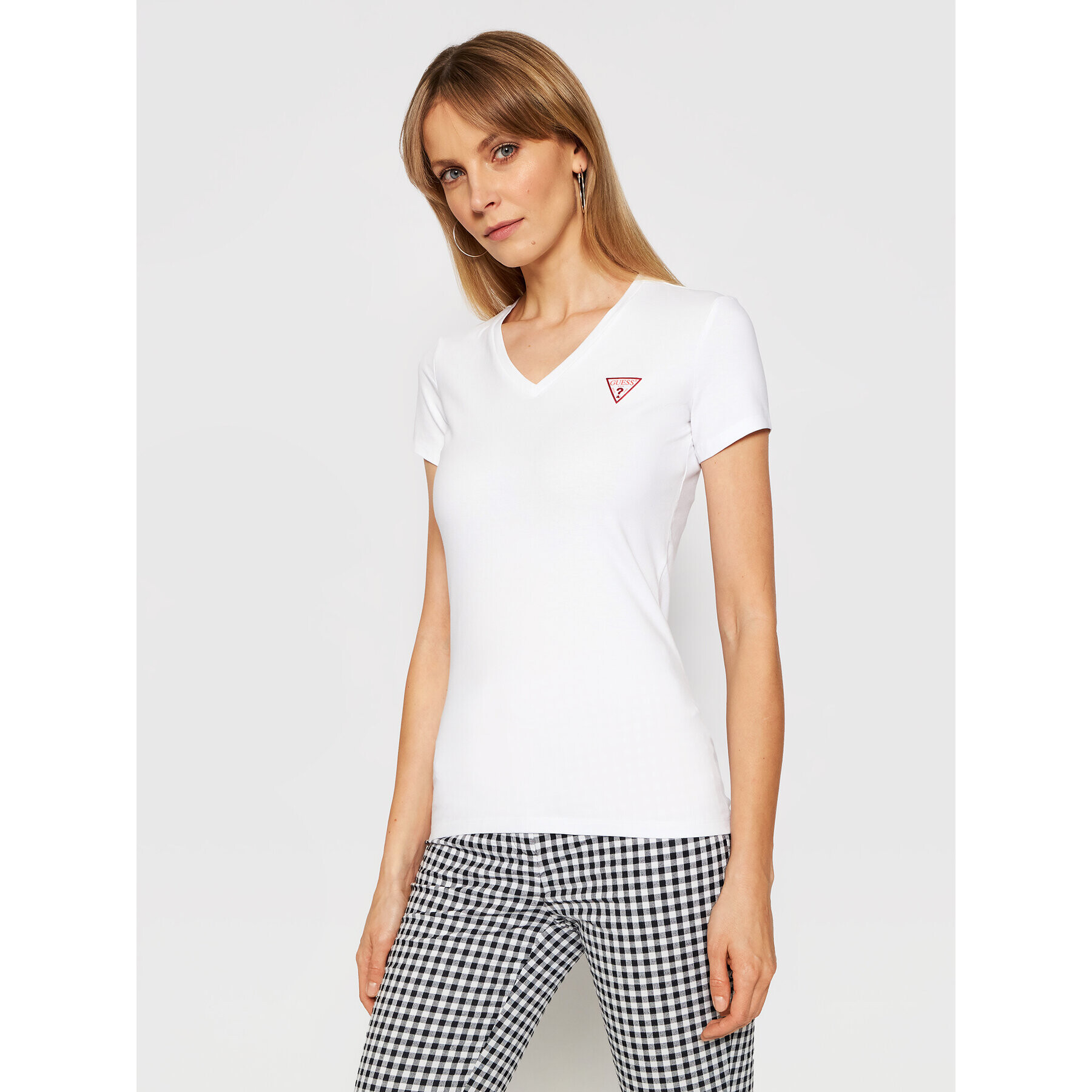 Guess Тишърт Ss Vn Mini Triangle W1GI17 J1311 Бял Slim Fit - Pepit.bg