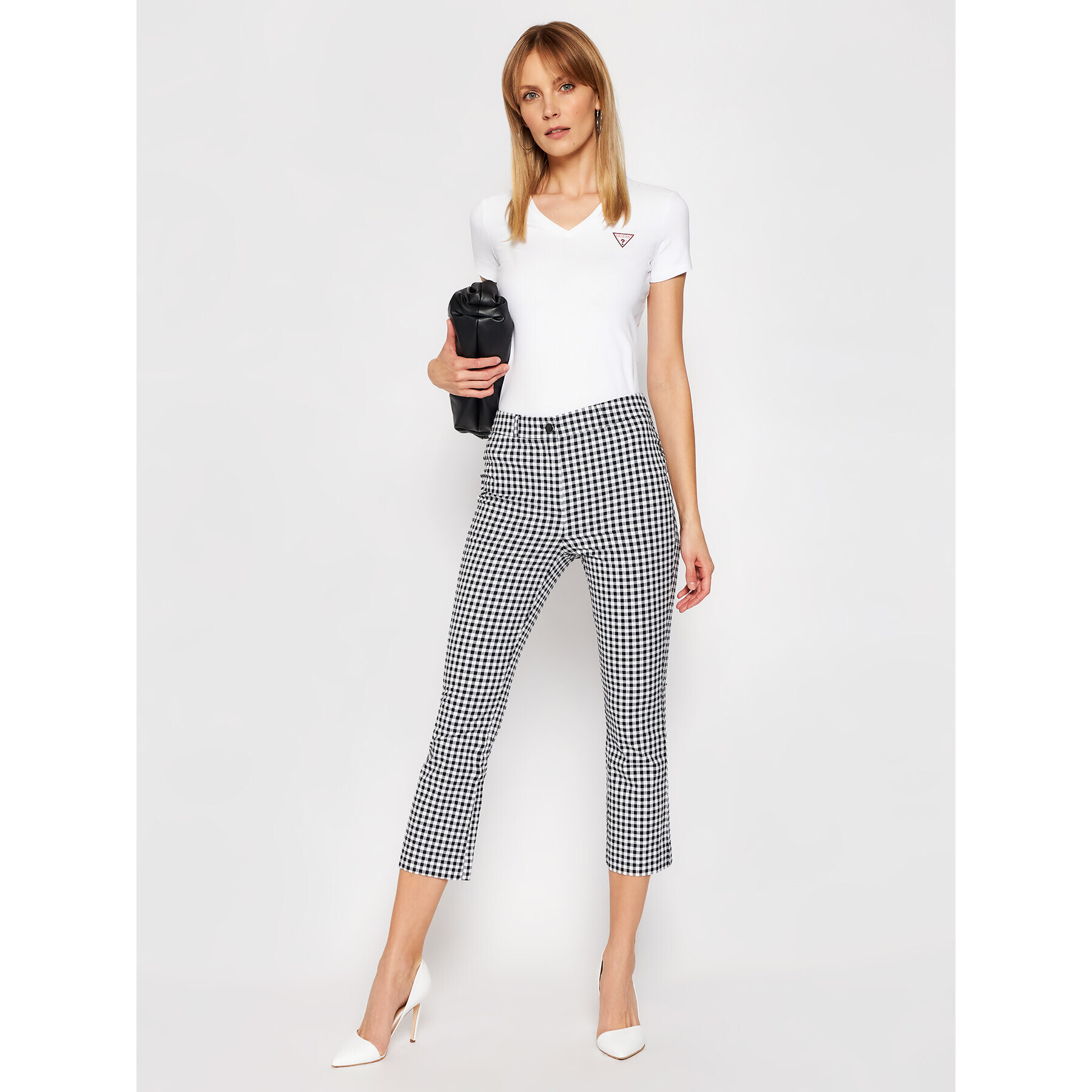 Guess Тишърт Ss Vn Mini Triangle W1GI17 J1311 Бял Slim Fit - Pepit.bg