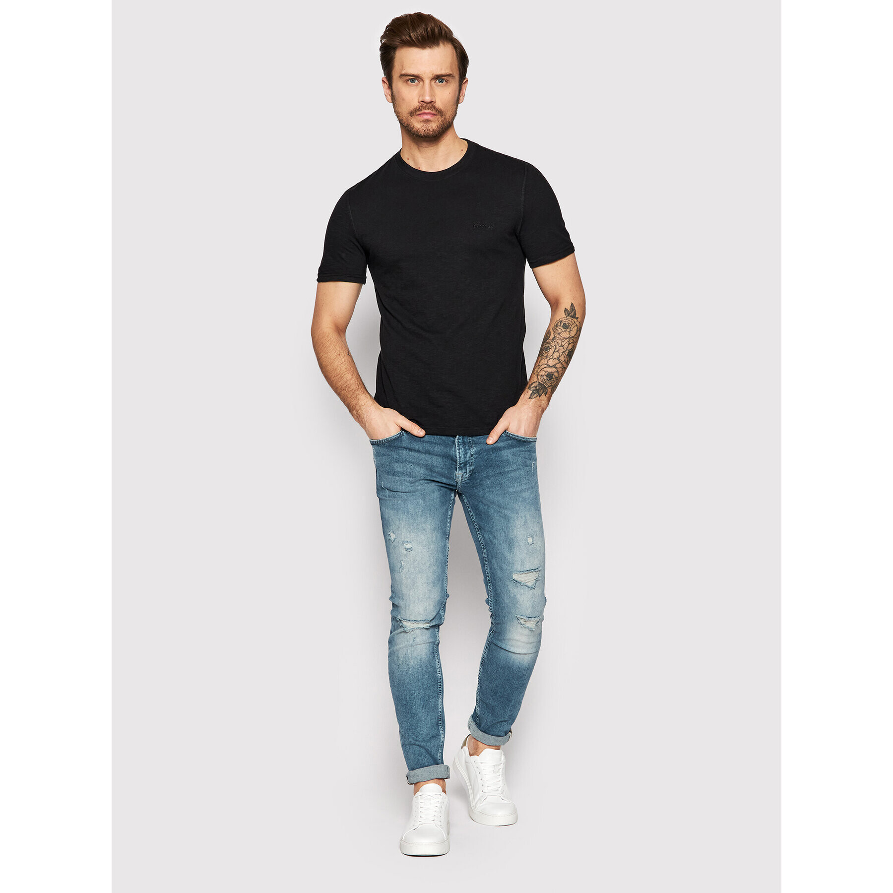 Guess Тишърт Tailer M2GI19 K6XN1 Черен Slim Fit - Pepit.bg