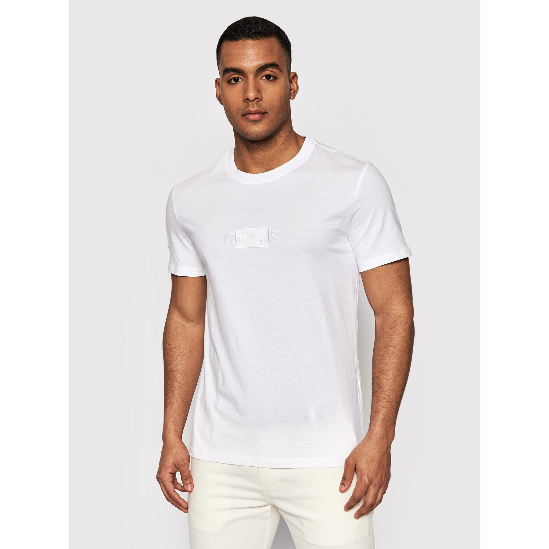 Guess Тишърт Tapin M2GI28 I3Z11 Бял Slim Fit - Pepit.bg