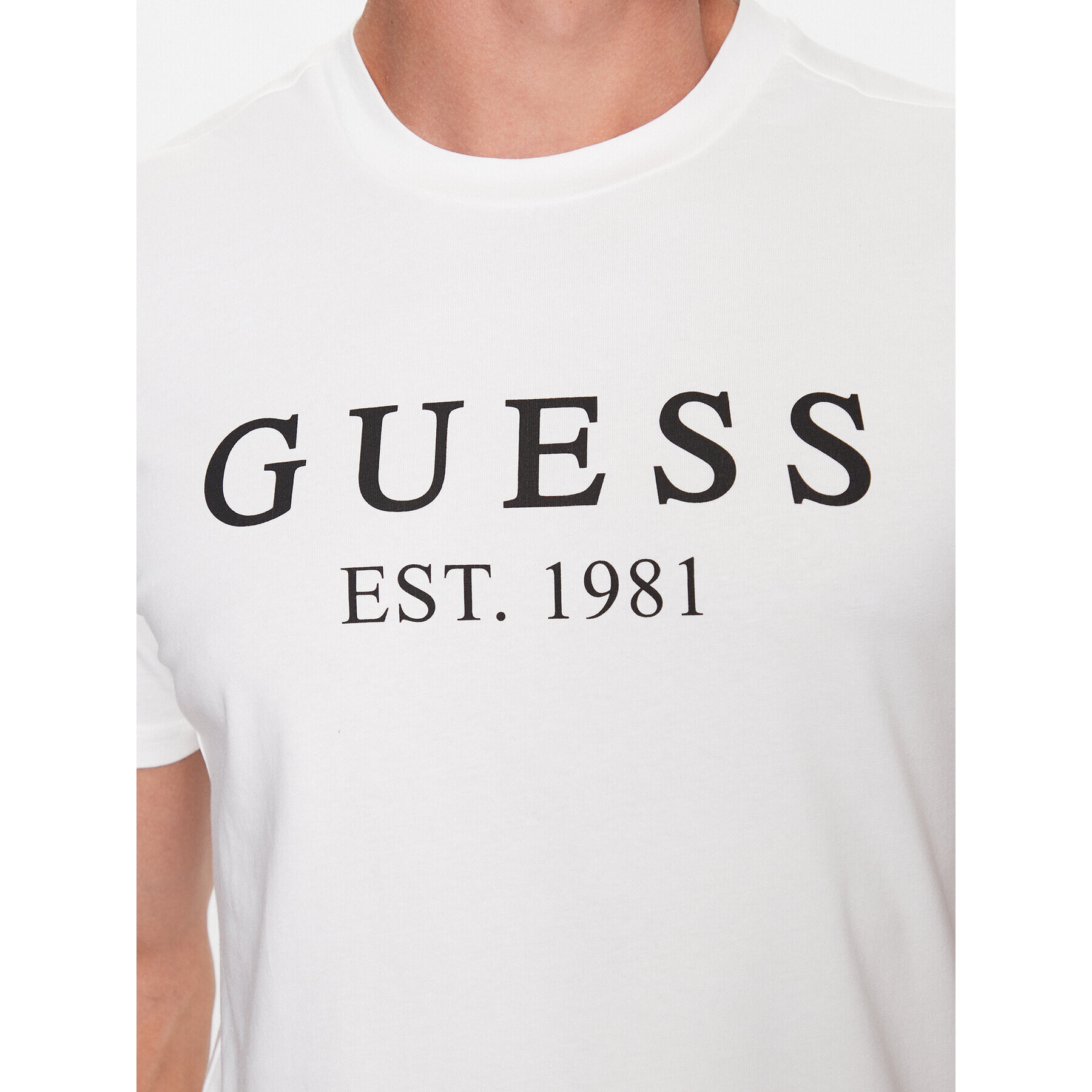 Guess Тишърт U3YI00 K6YW0 Бял Regular Fit - Pepit.bg