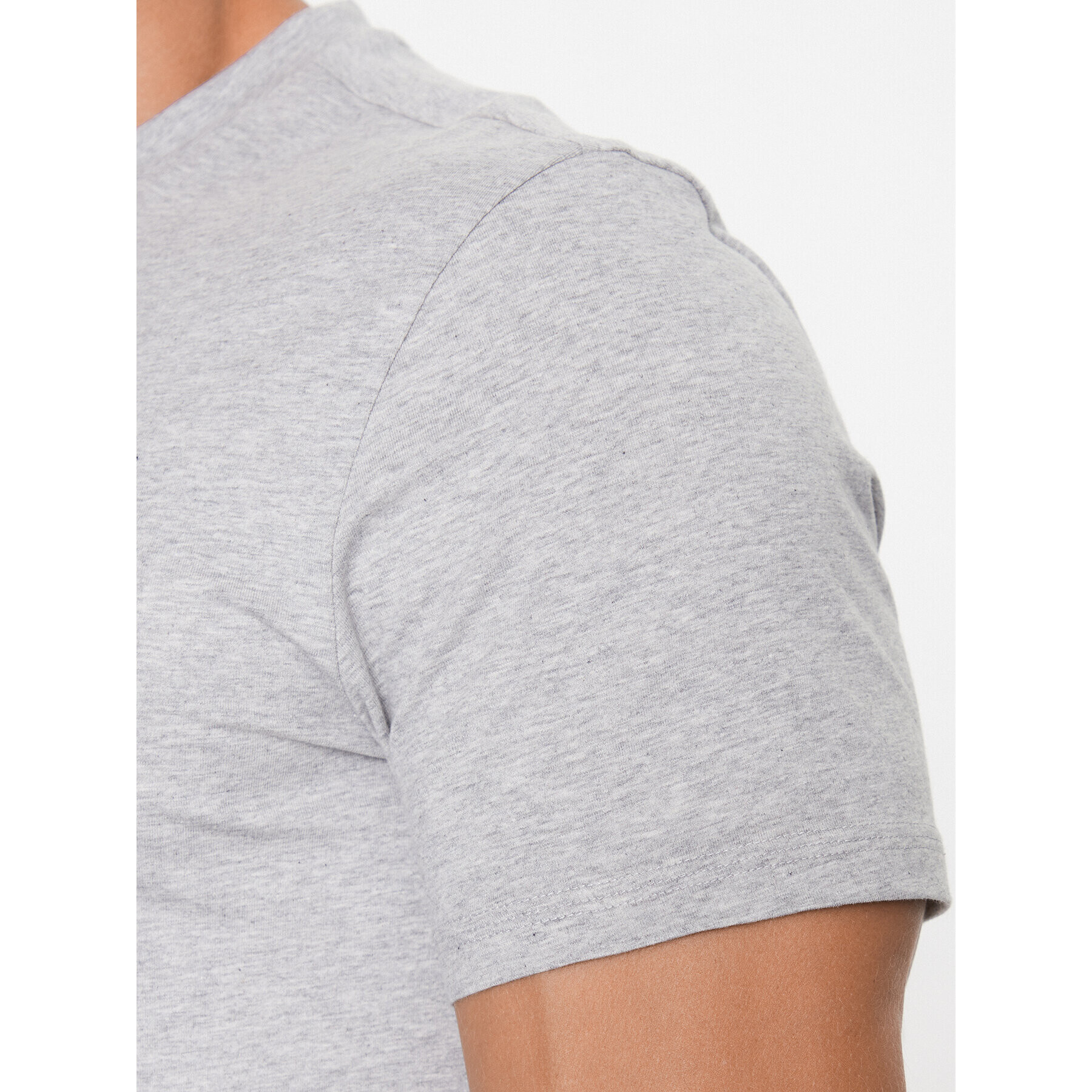 Guess Тишърт U3YI00 K6YW0 Сив Regular Fit - Pepit.bg