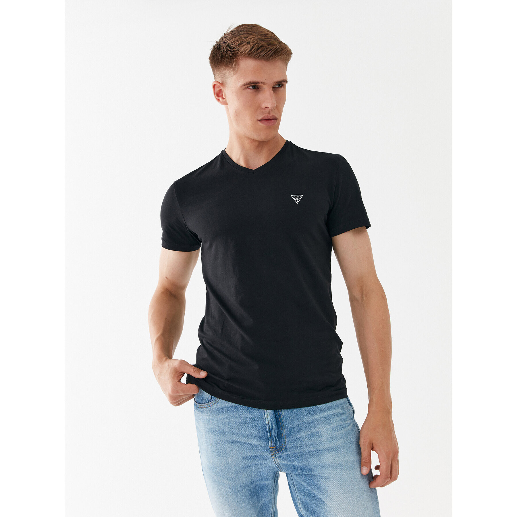 Guess Тишърт U97M00 K6YW1 Черен Slim Fit - Pepit.bg