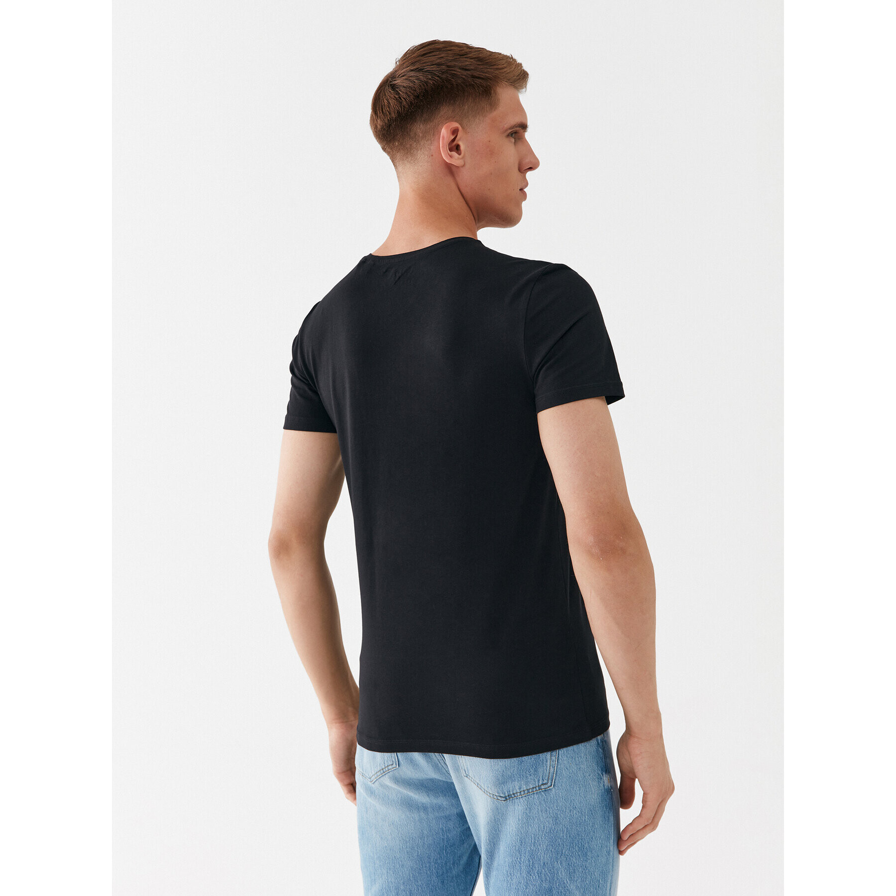 Guess Тишърт U97M00 K6YW1 Черен Slim Fit - Pepit.bg