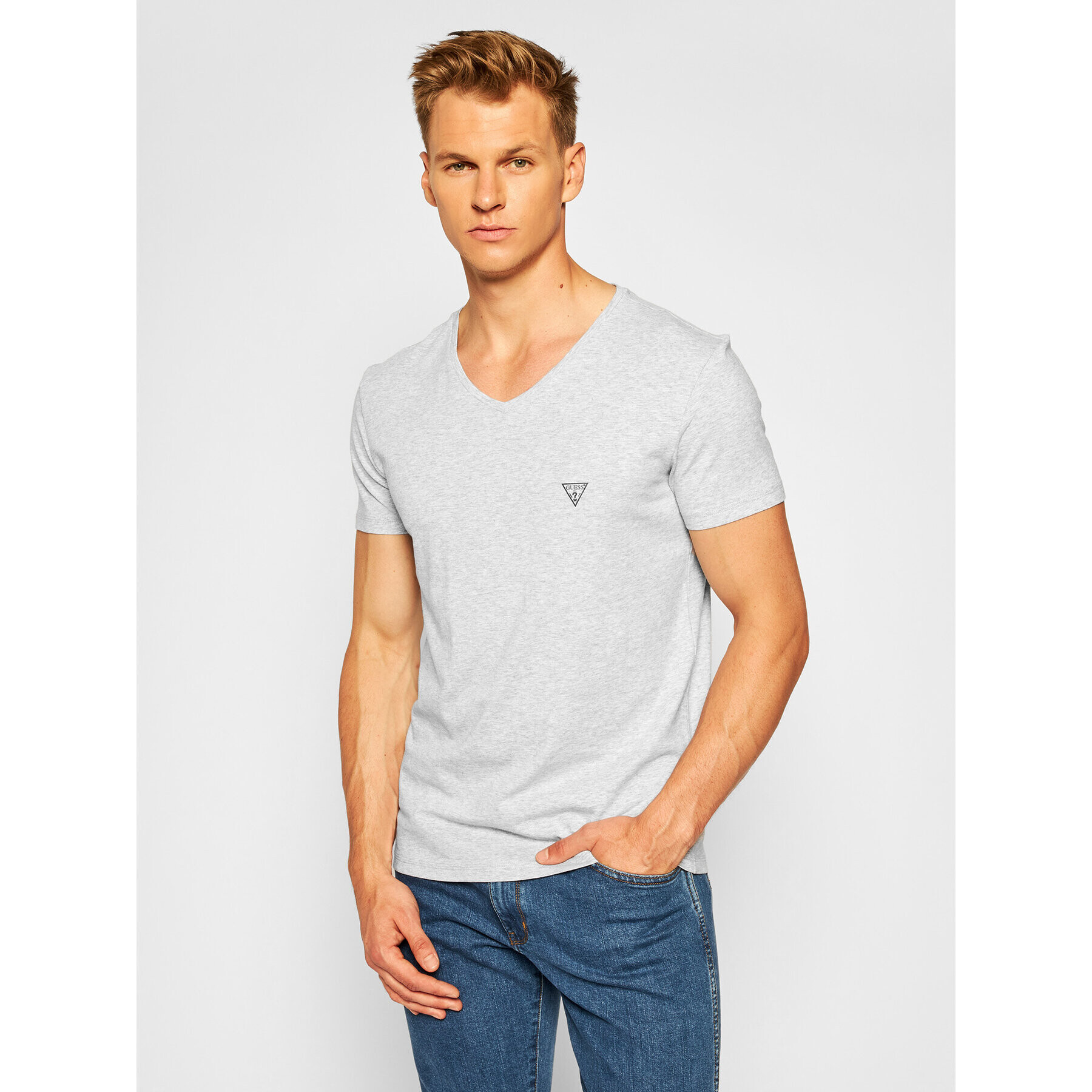 Guess Тишърт U97M01 JR003 Сив Slim Fit - Pepit.bg