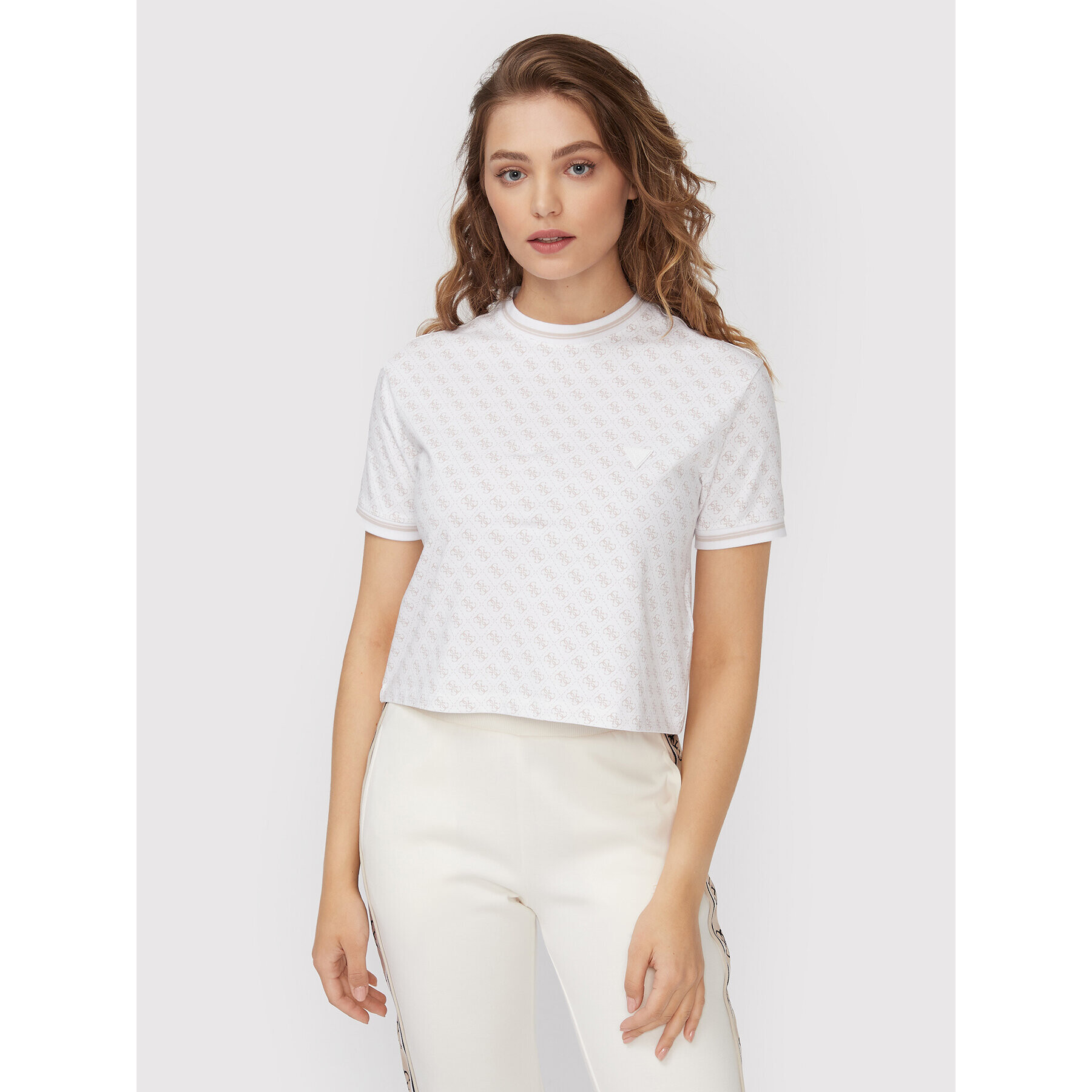 Guess Тишърт V2BI11 J1314 Бял Relaxed Fit - Pepit.bg
