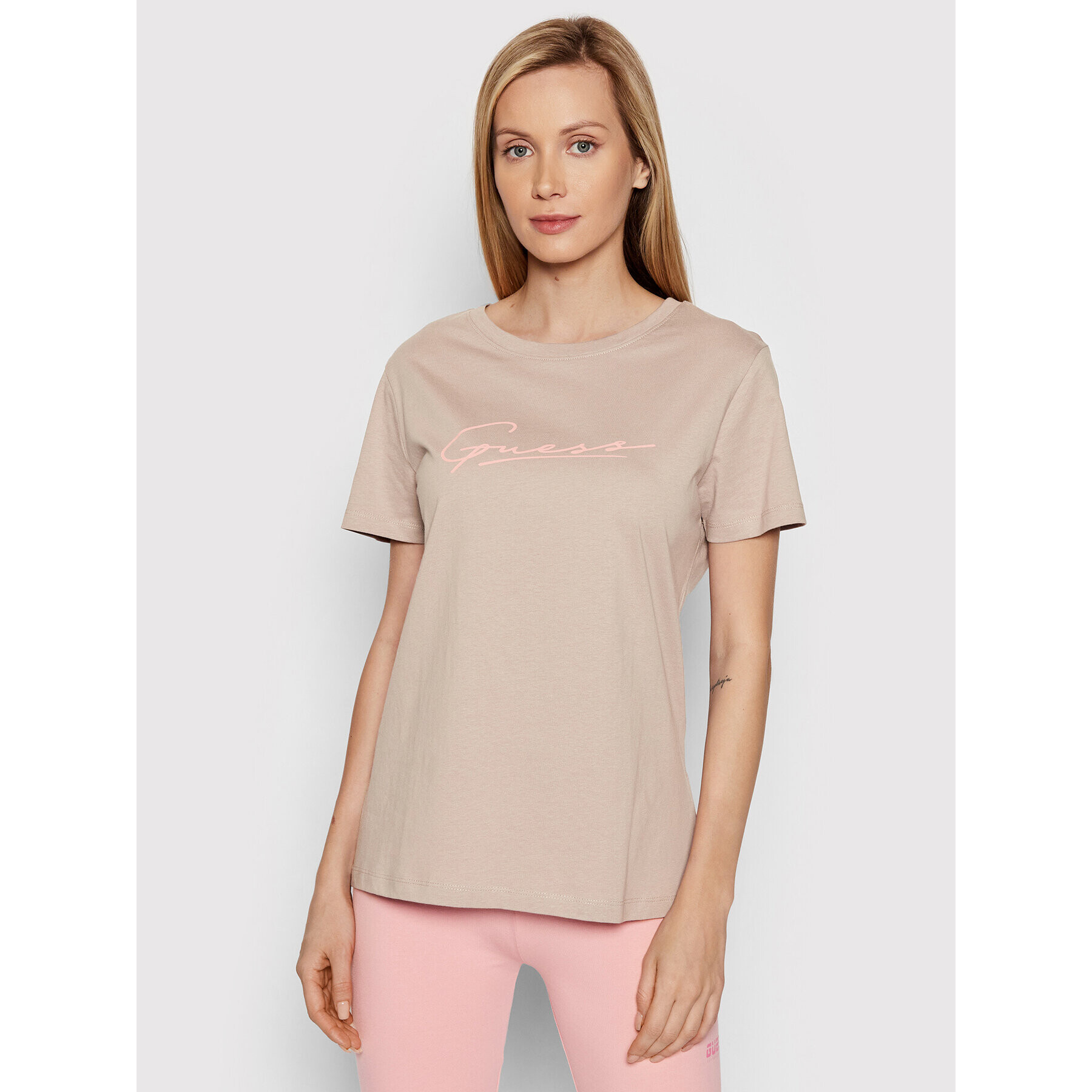 Guess Тишърт V2RI11 I3Z11 Бежов Regular Fit - Pepit.bg